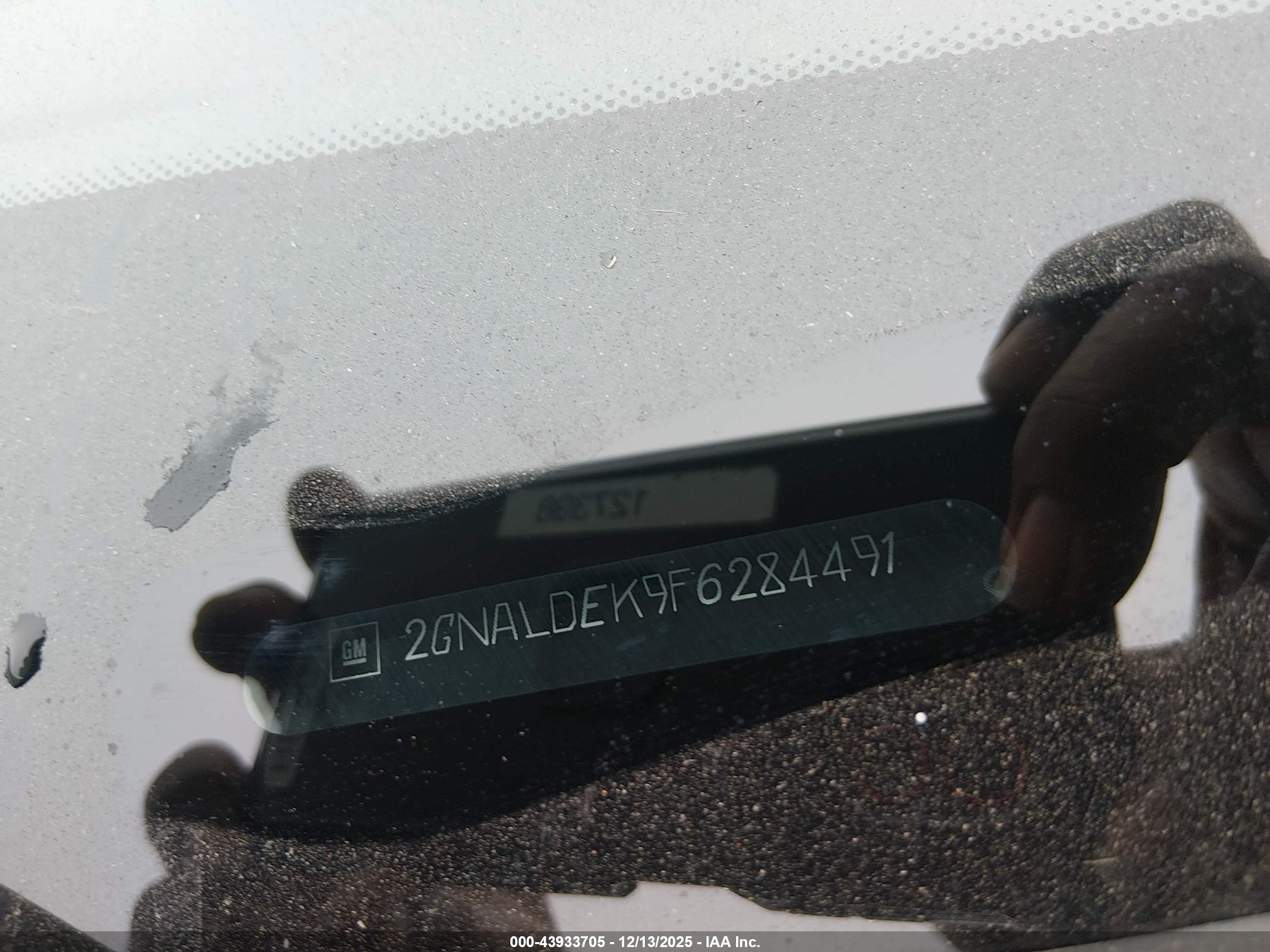 CHEVROLET EQUINOX image 9