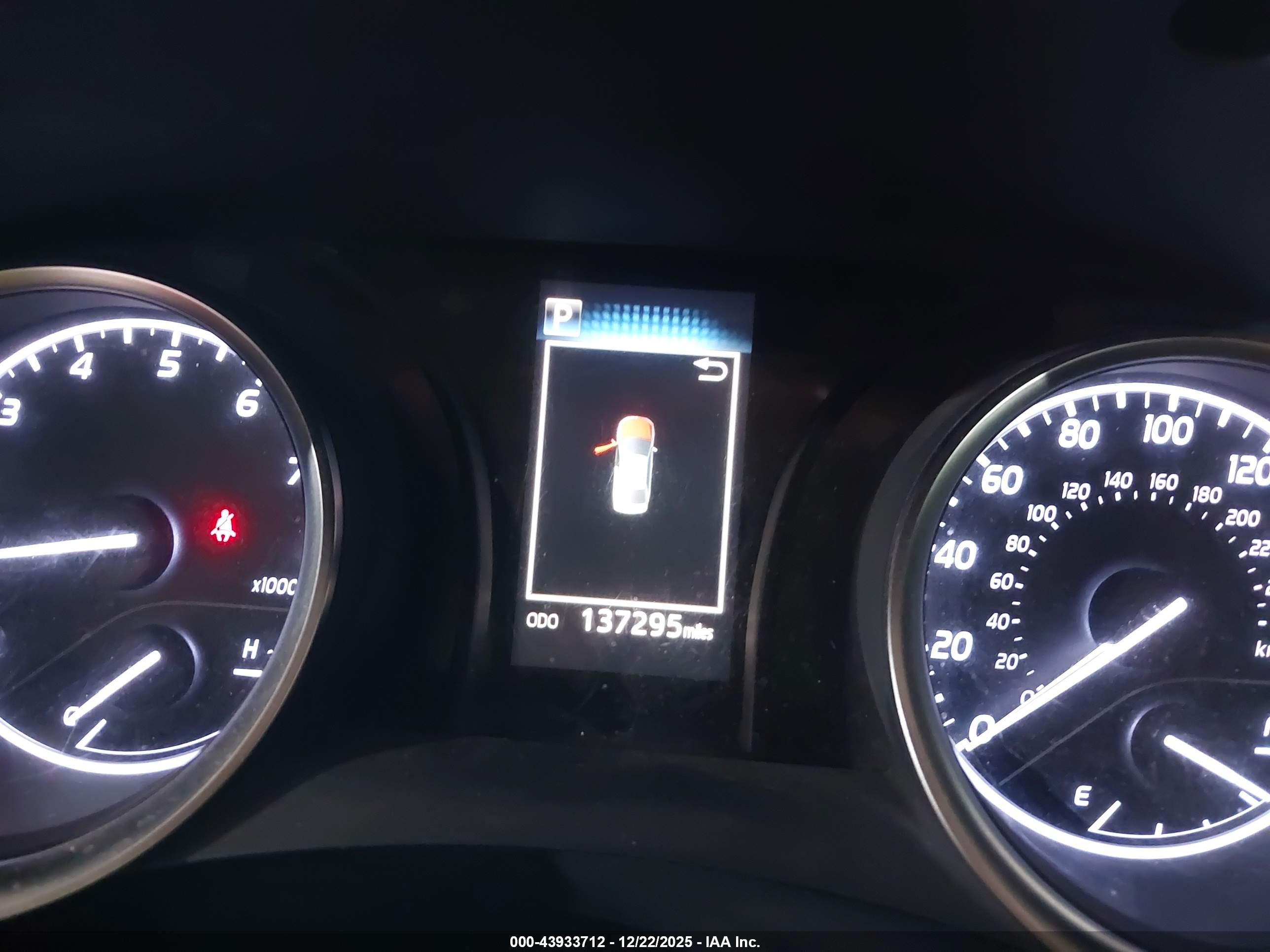 TOYOTA CAMRY image 7