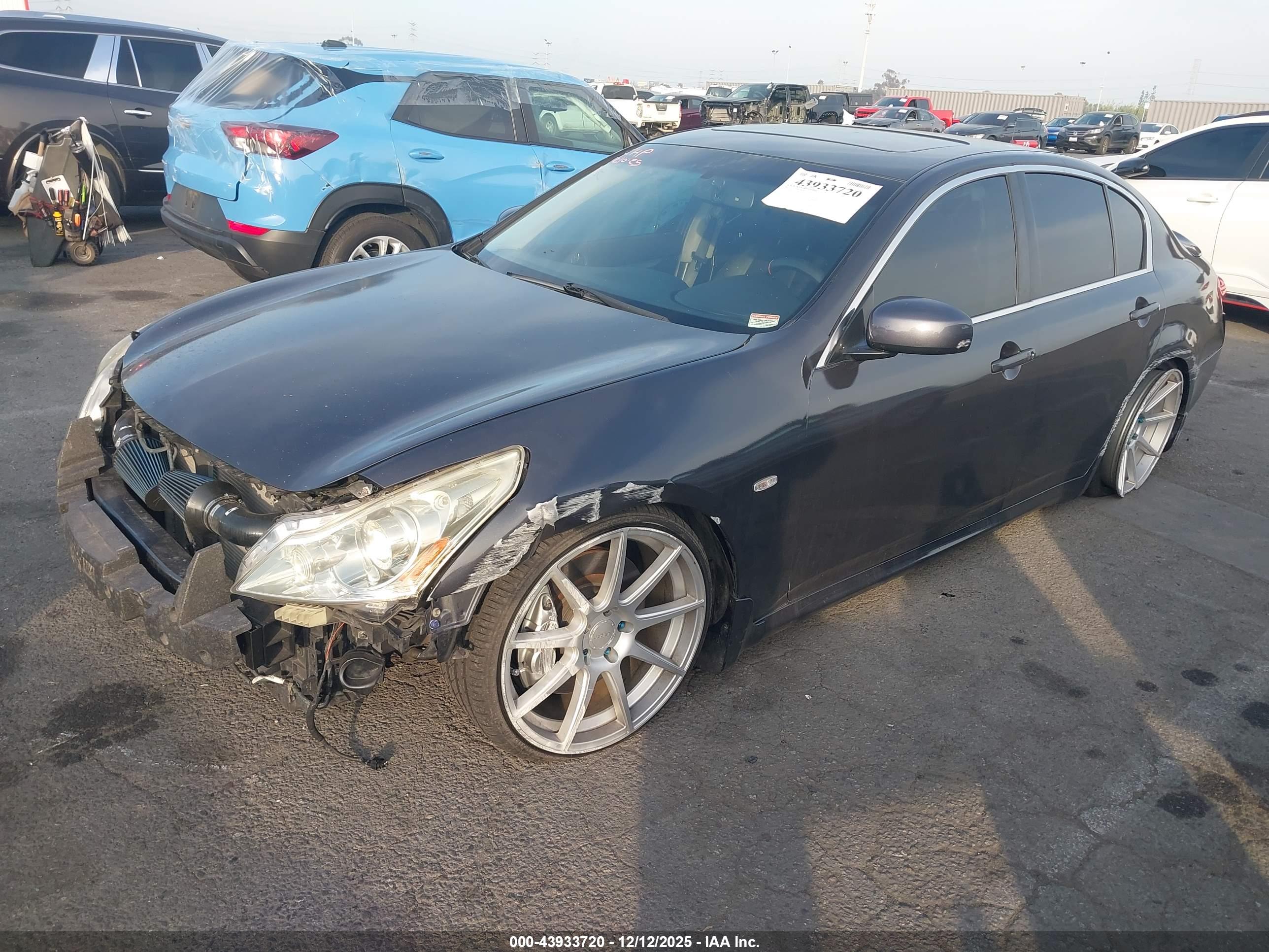 INFINITI G35 image 2