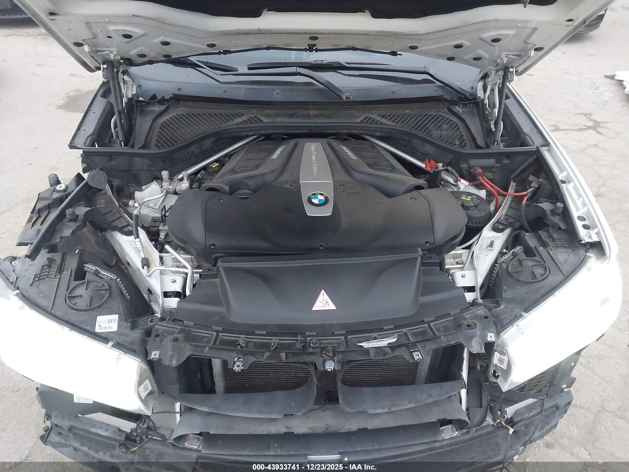 BMW X5 image 10