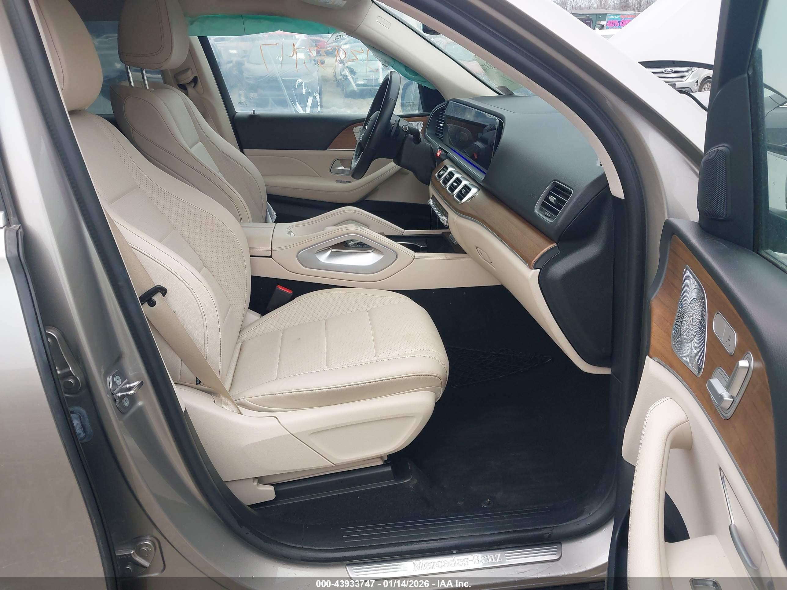MERCEDES-BENZ GLE image 5