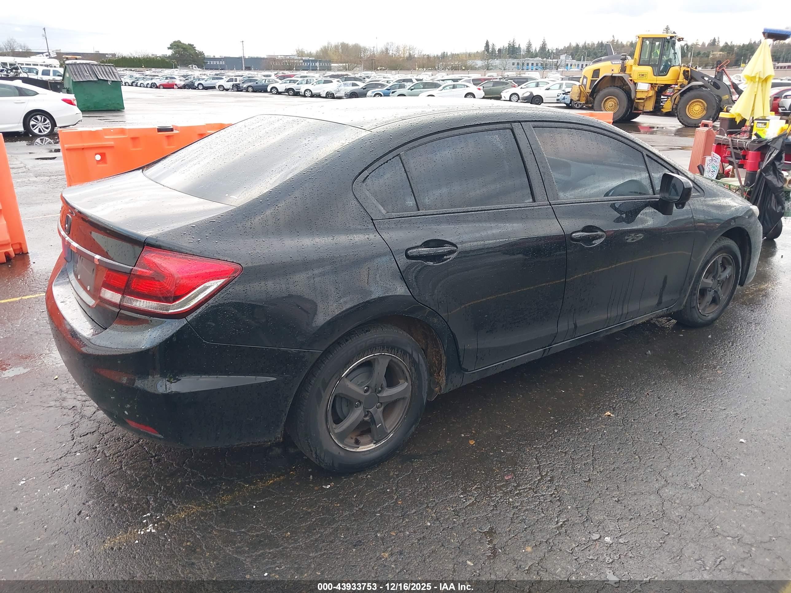 HONDA CIVIC image 4