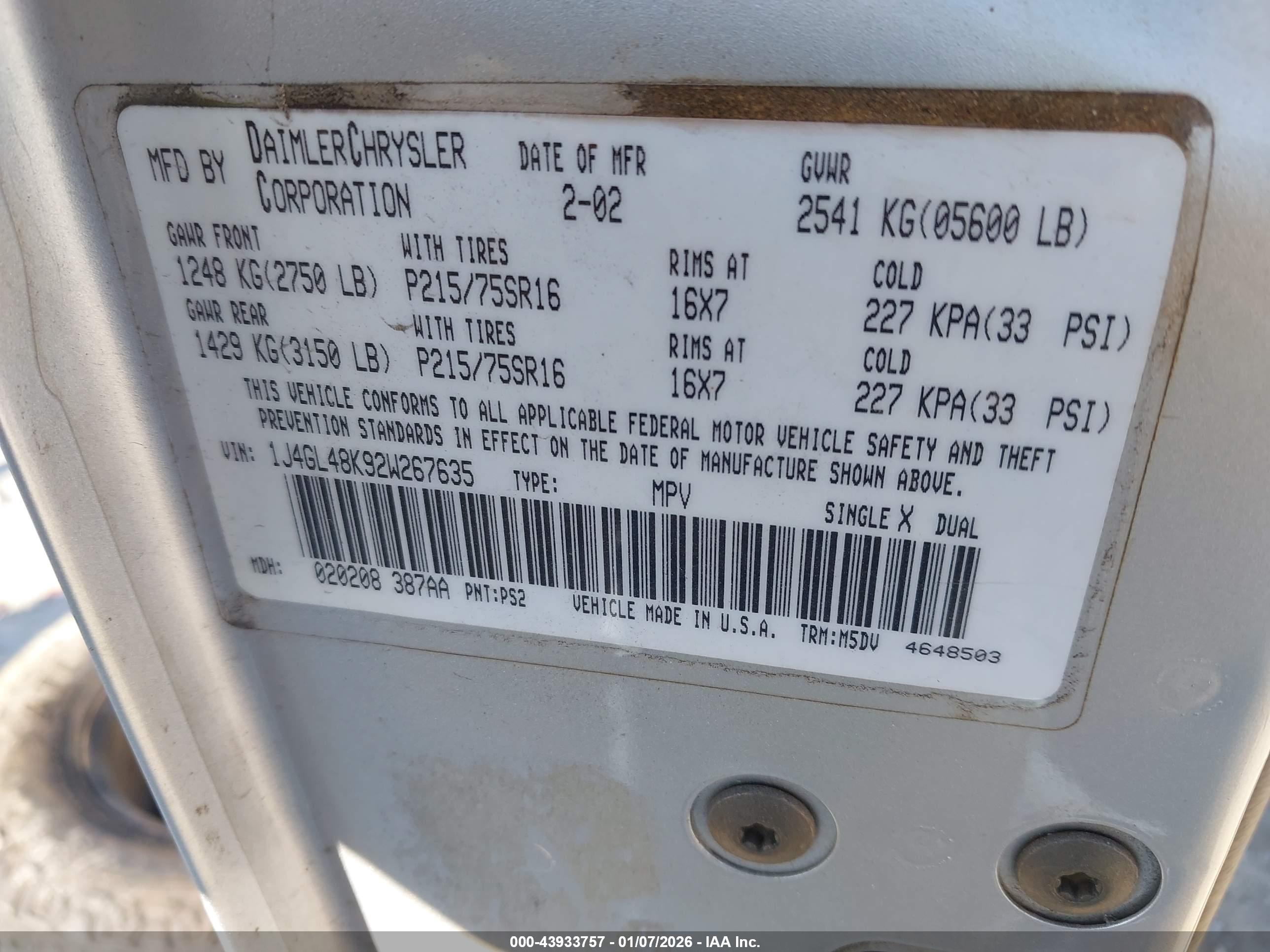 JEEP LIBERTY image 9