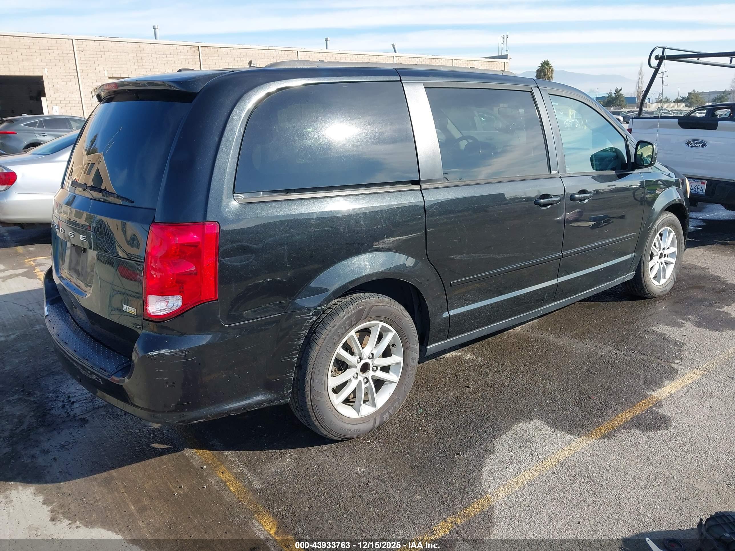 DODGE GRAND image 4
