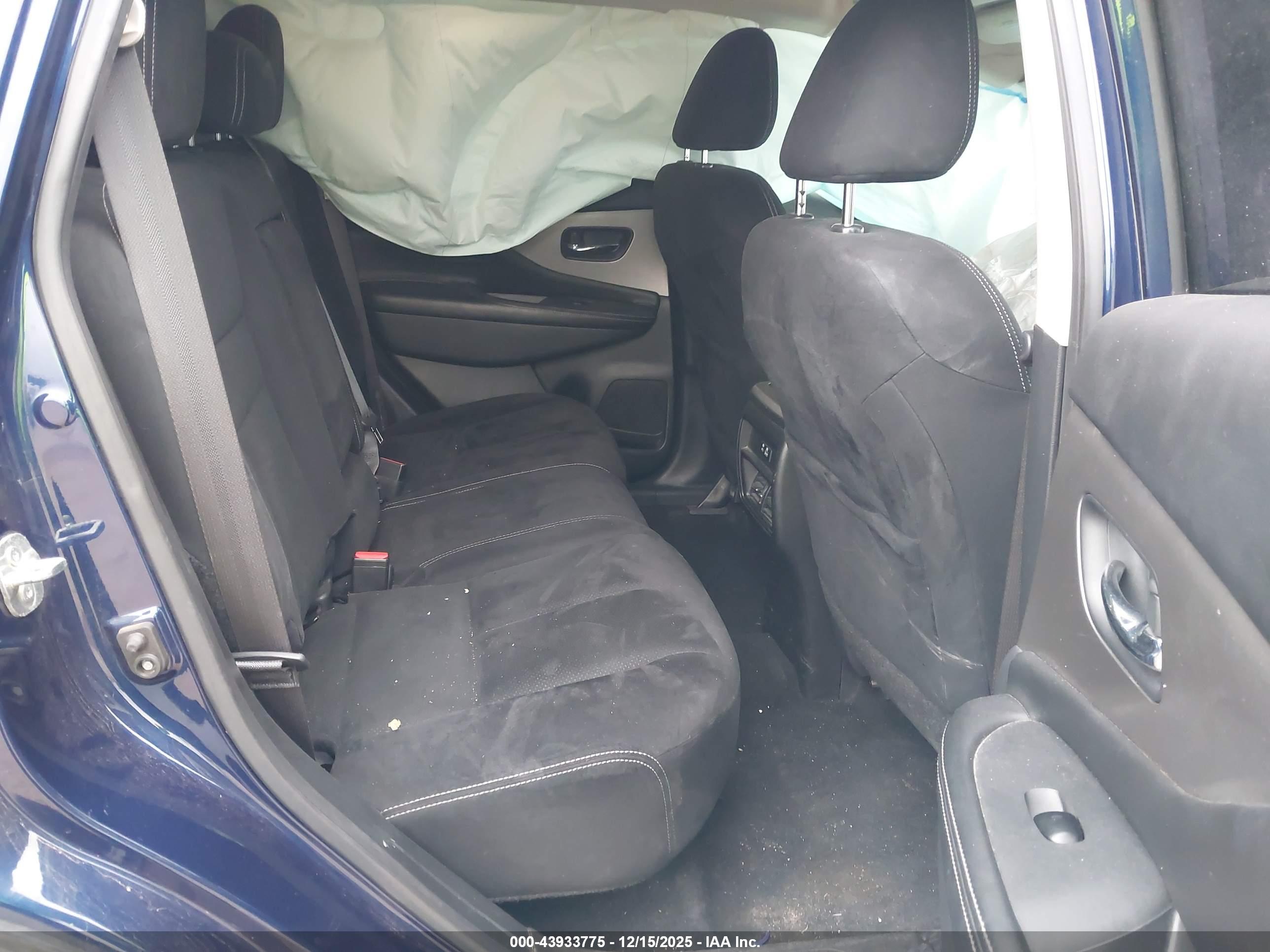 NISSAN MURANO image 8