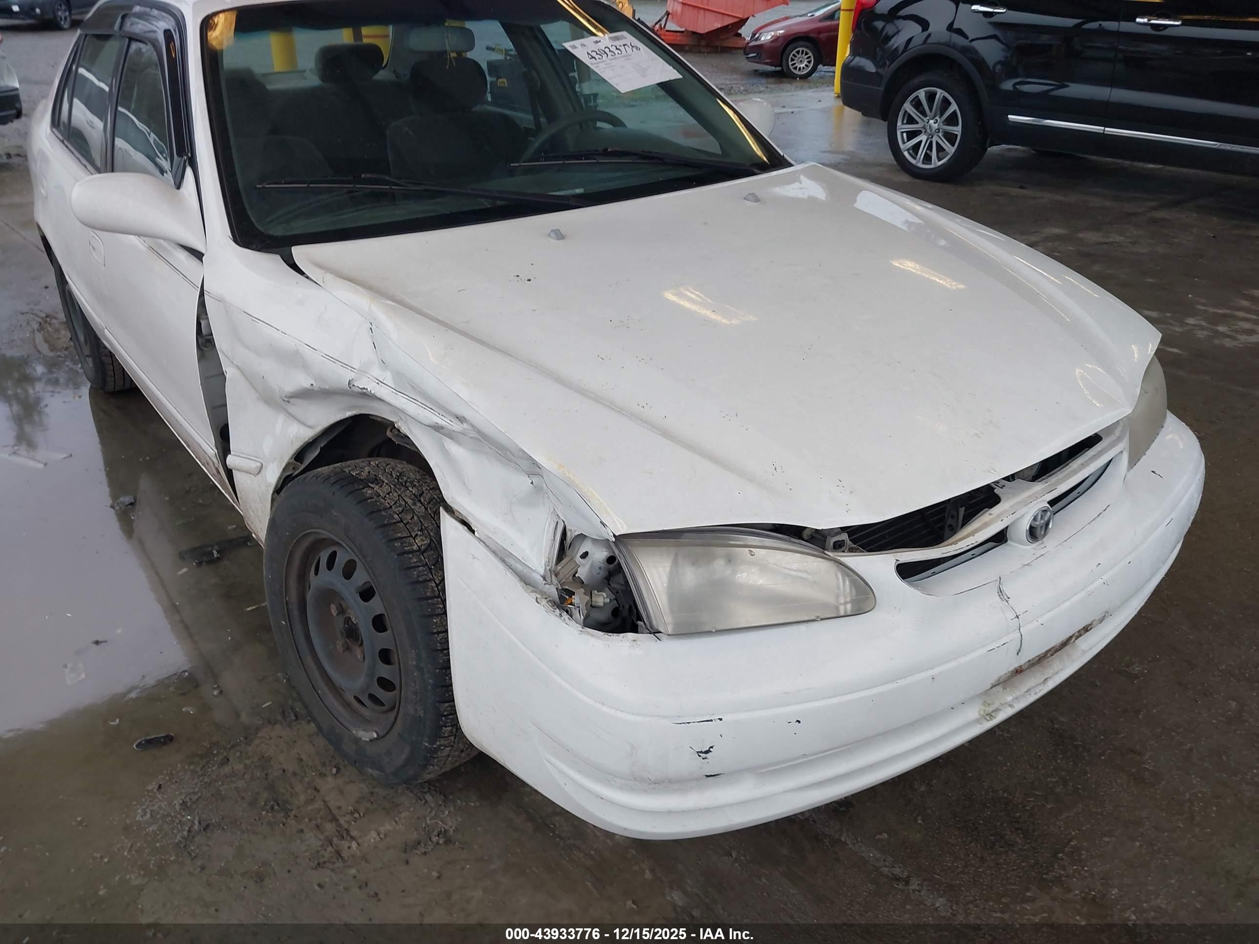 TOYOTA COROLLA image 6
