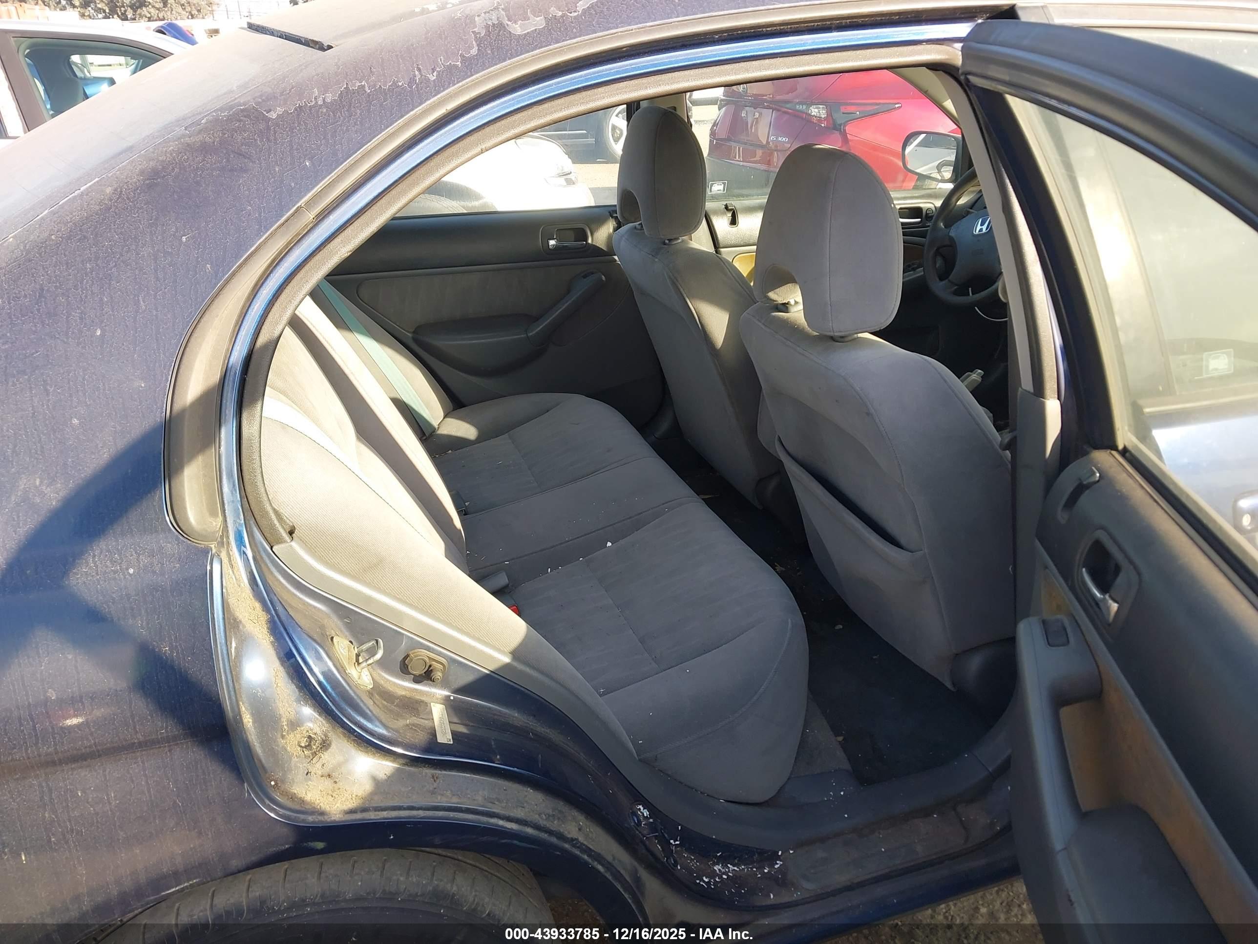 HONDA CIVIC image 8