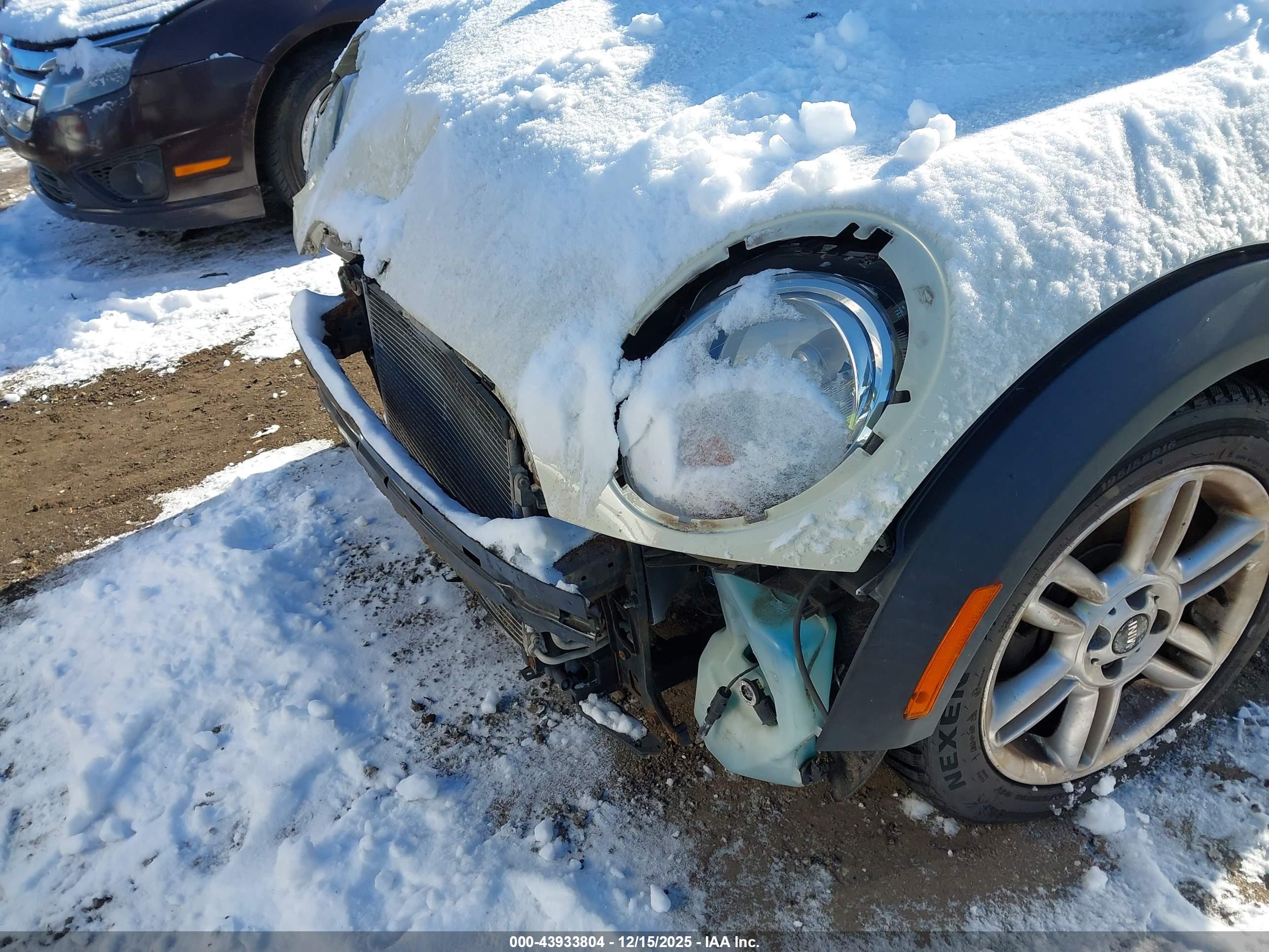 MINI COOPER image 6