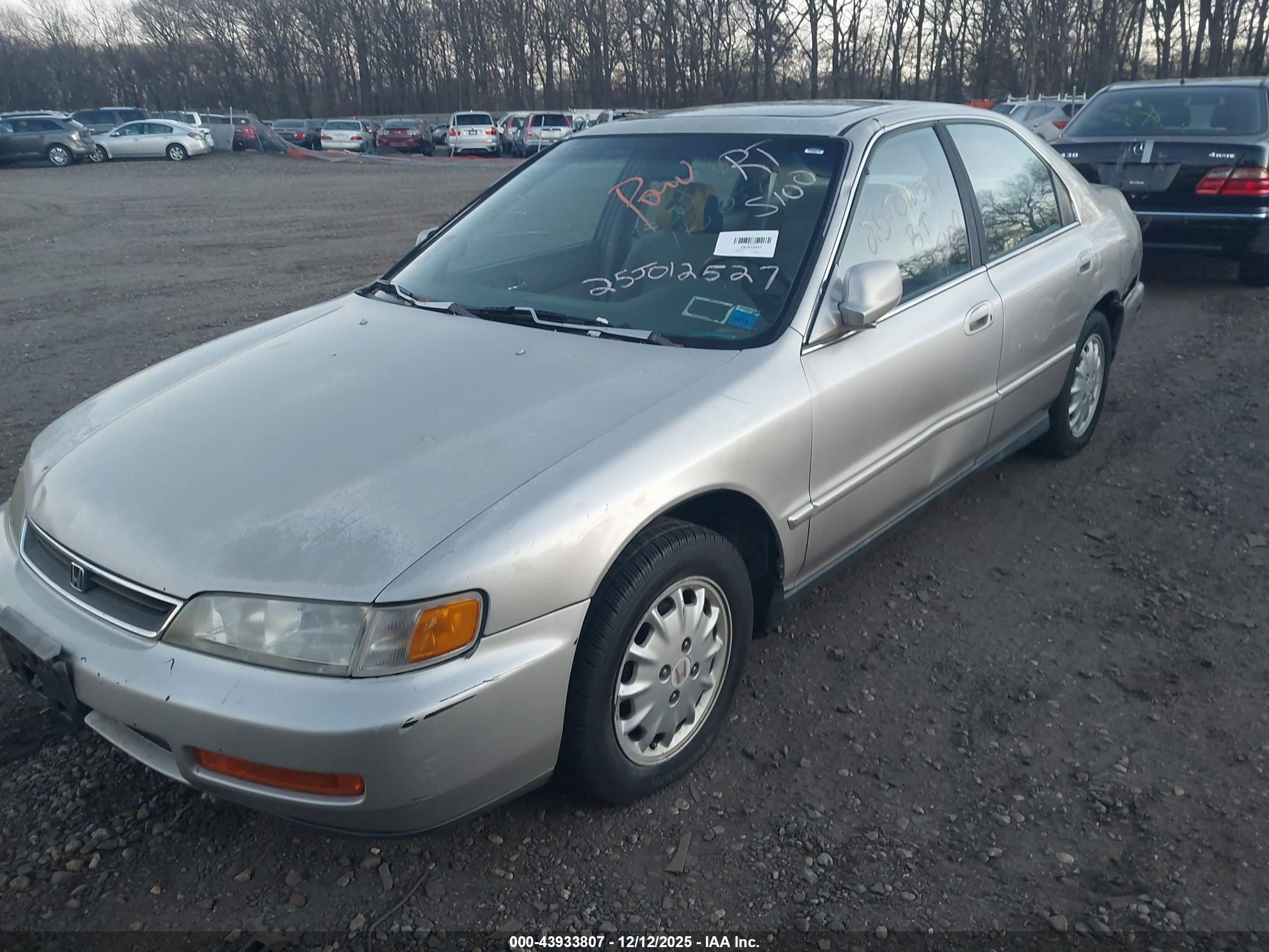 HONDA ACCORD image 2