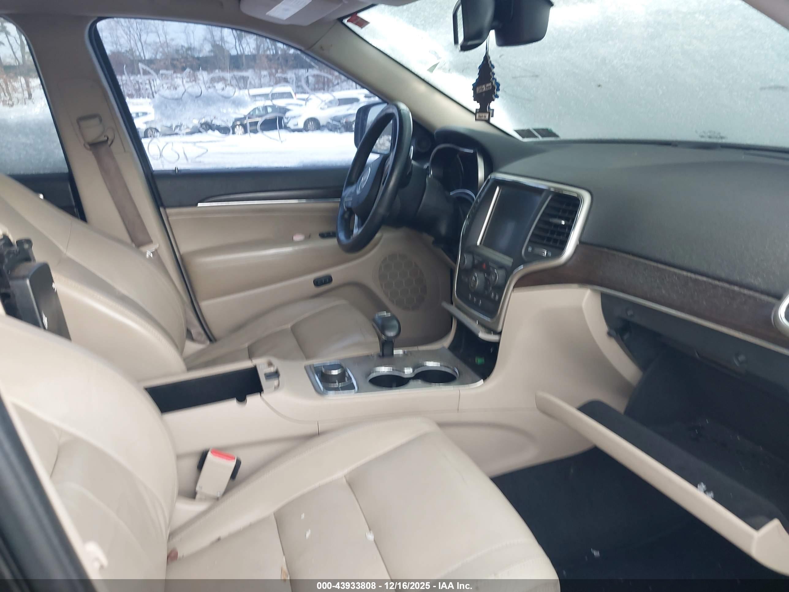 JEEP GRAND image 5