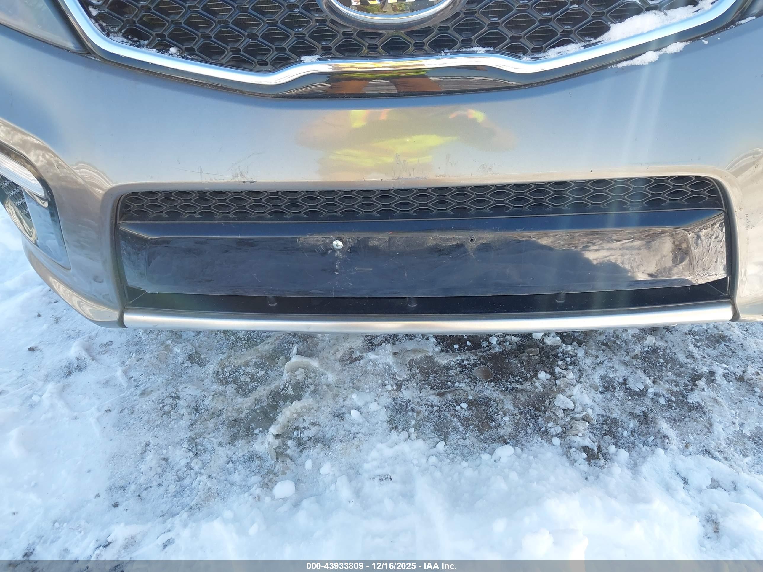 KIA SORENTO image 6