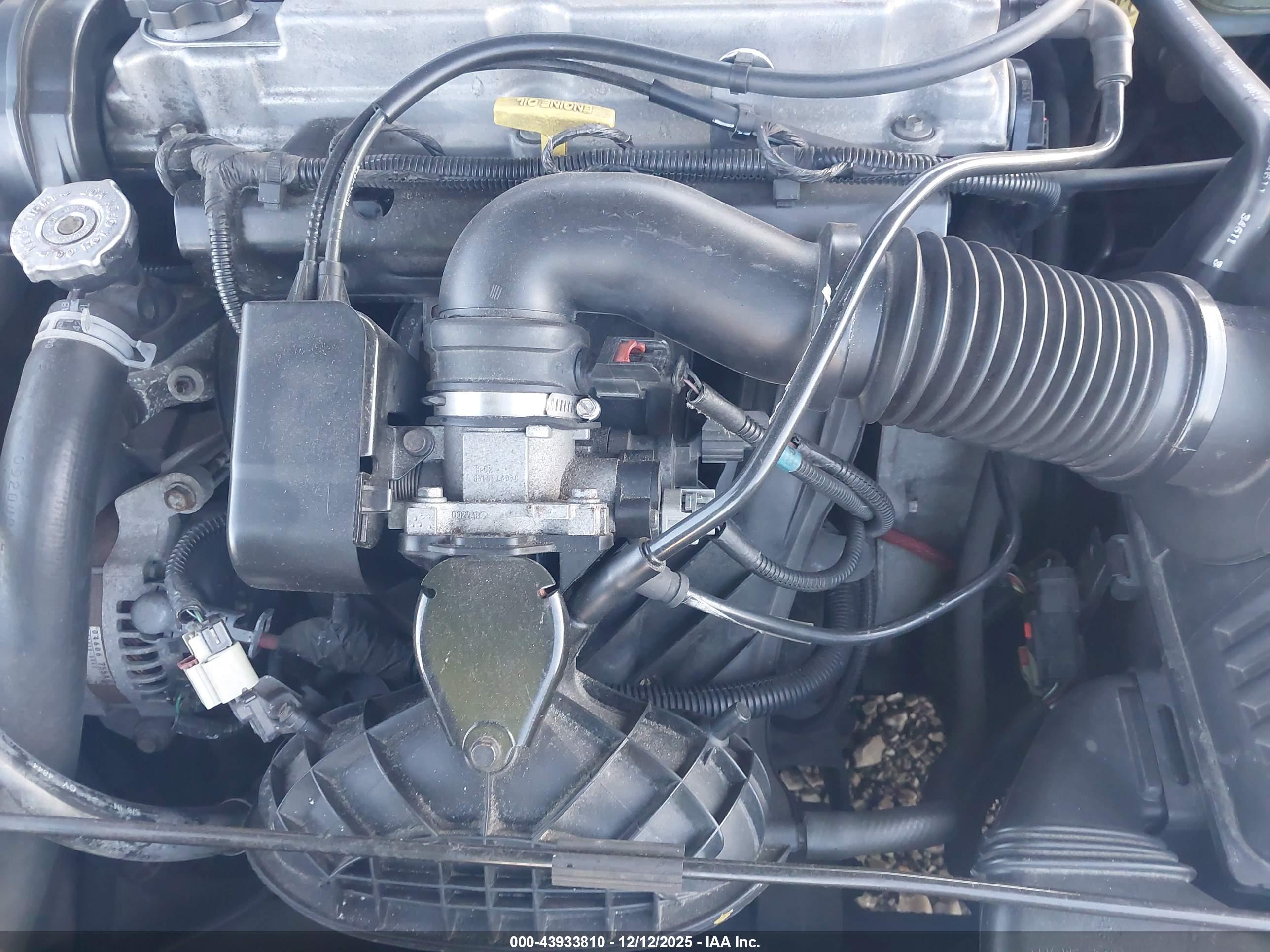 CHRYSLER SEBRING image 10