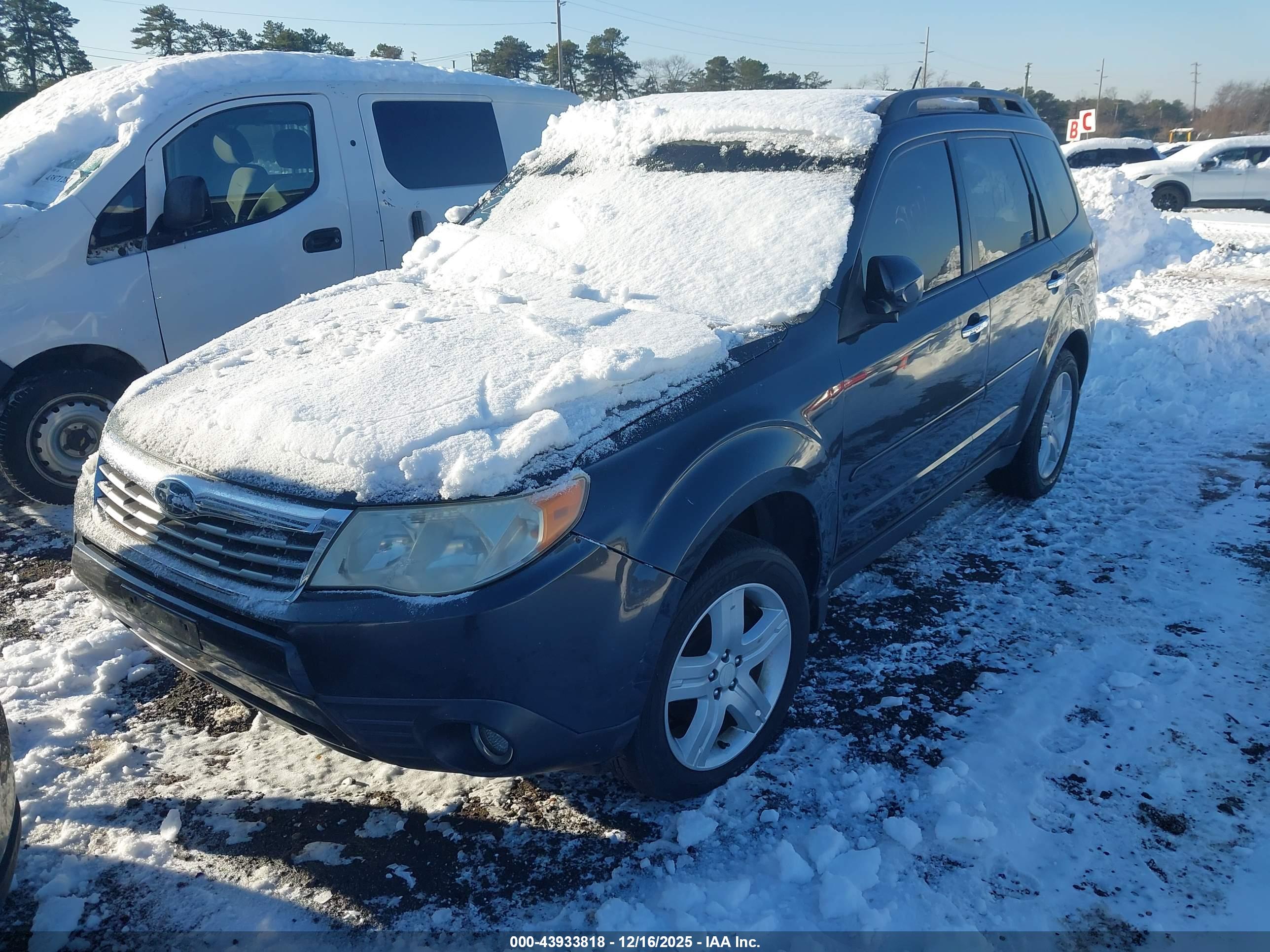 SUBARU FORESTER image 2
