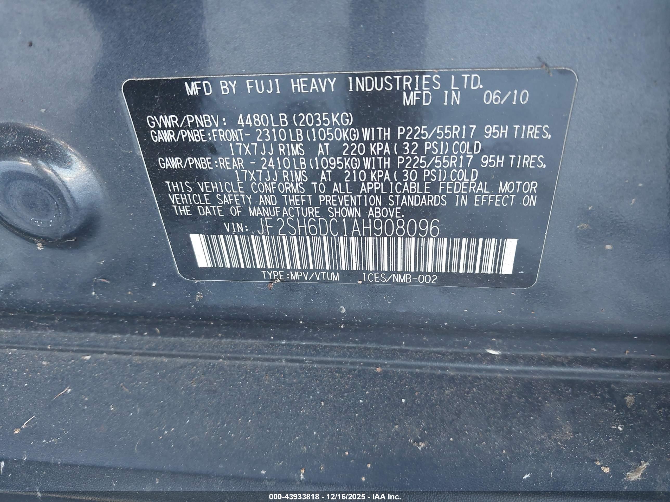 SUBARU FORESTER image 9