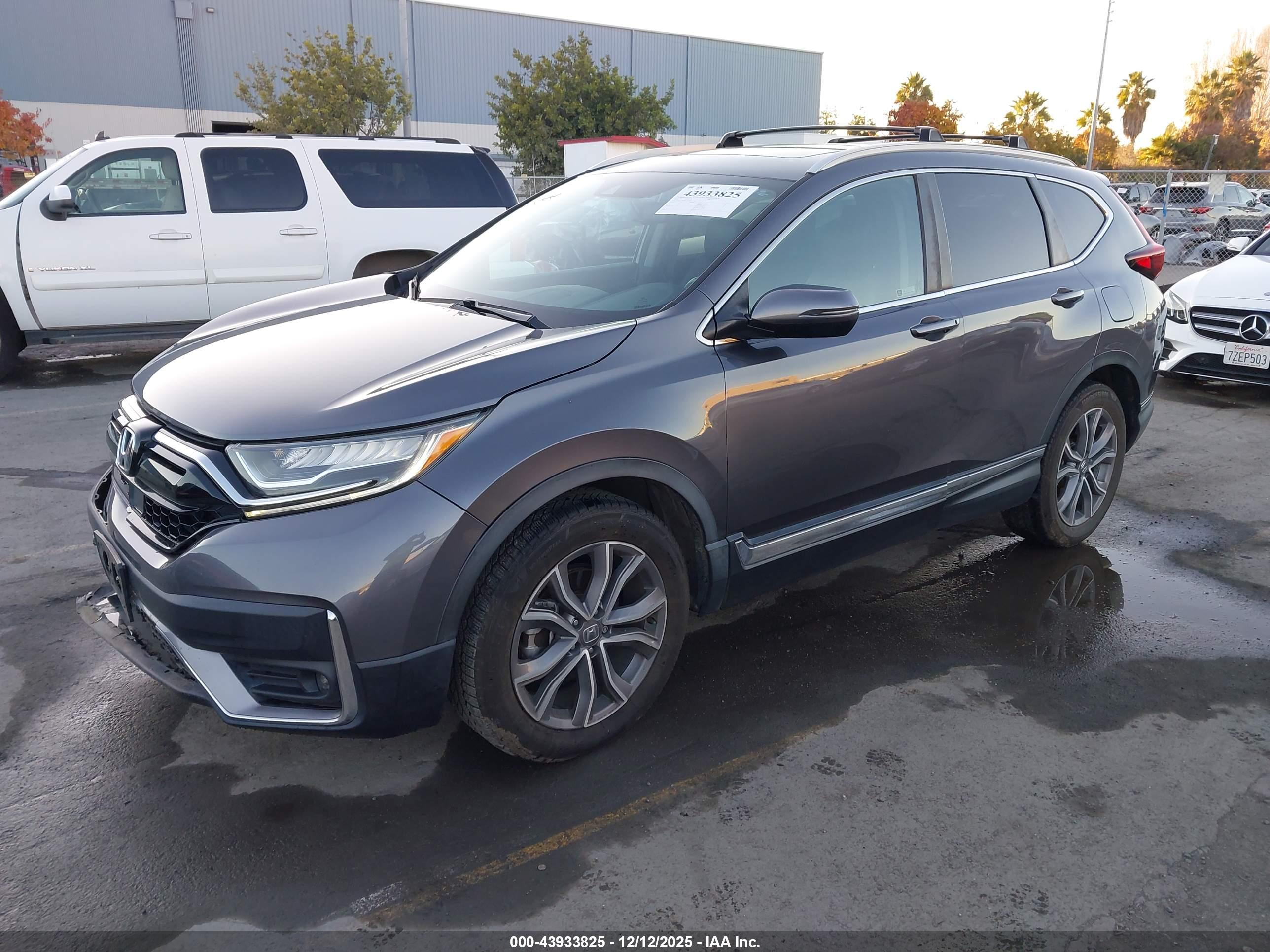 HONDA CR-V image 2
