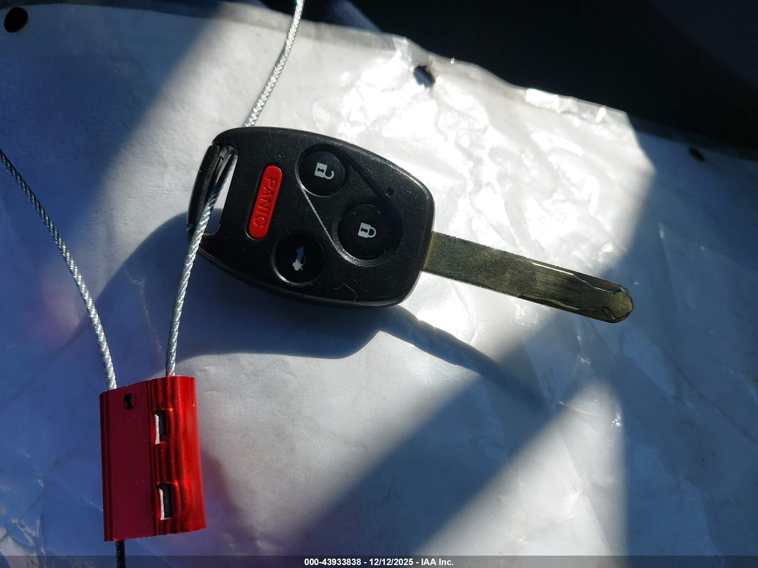 HONDA CIVIC image 11