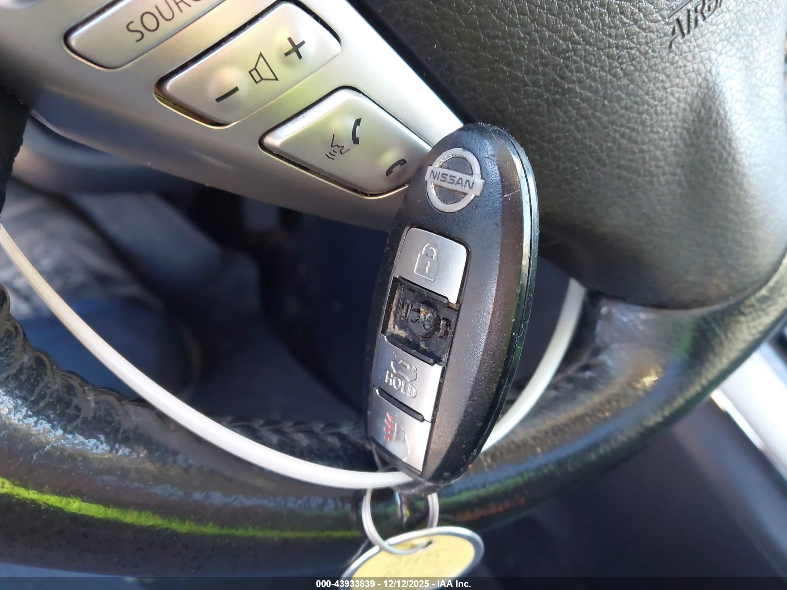 NISSAN SENTRA image 11