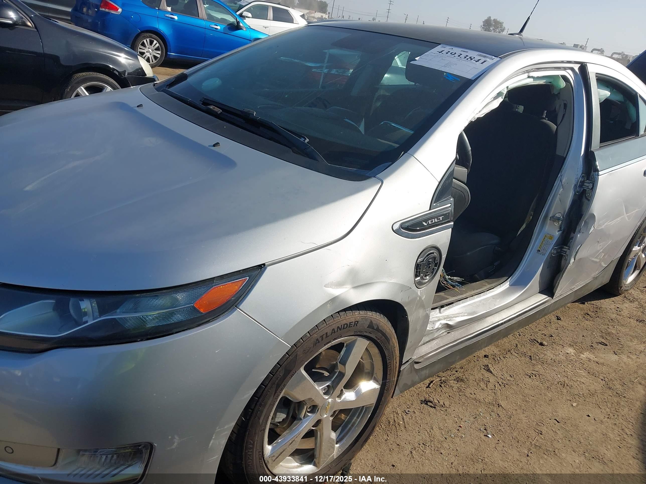 CHEVROLET VOLT image 6
