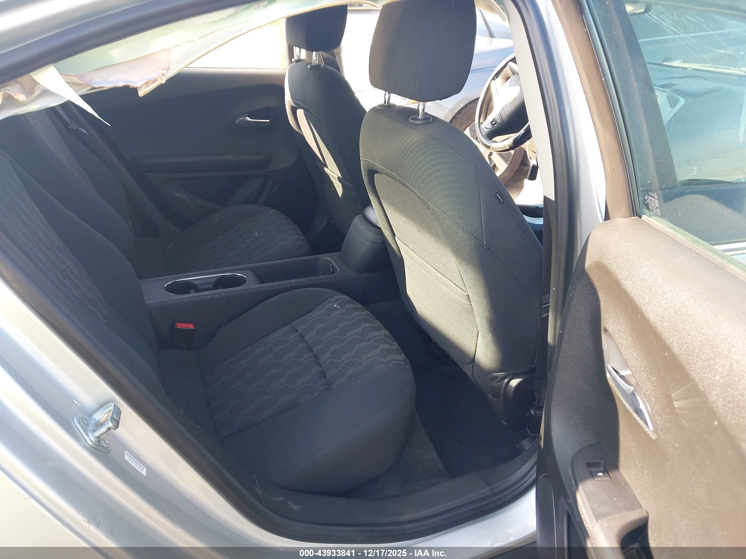 CHEVROLET VOLT image 8