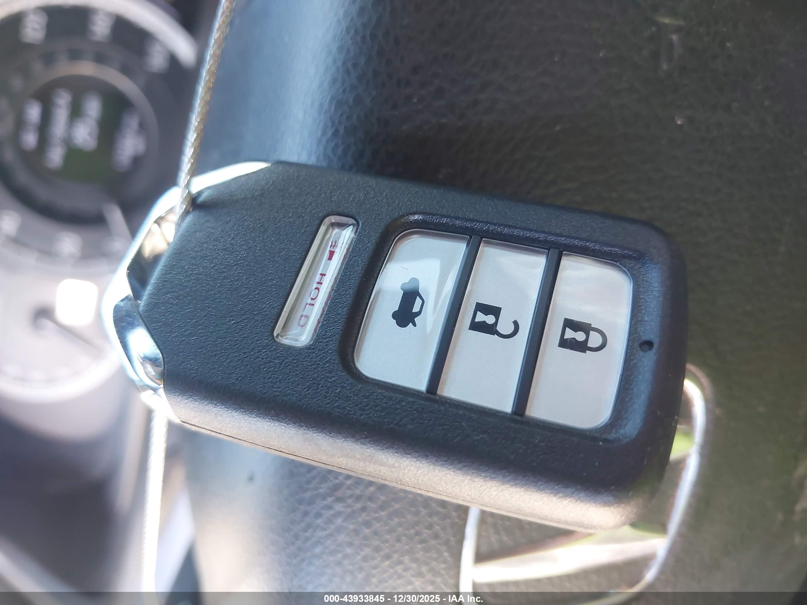 HONDA ACCORD image 11