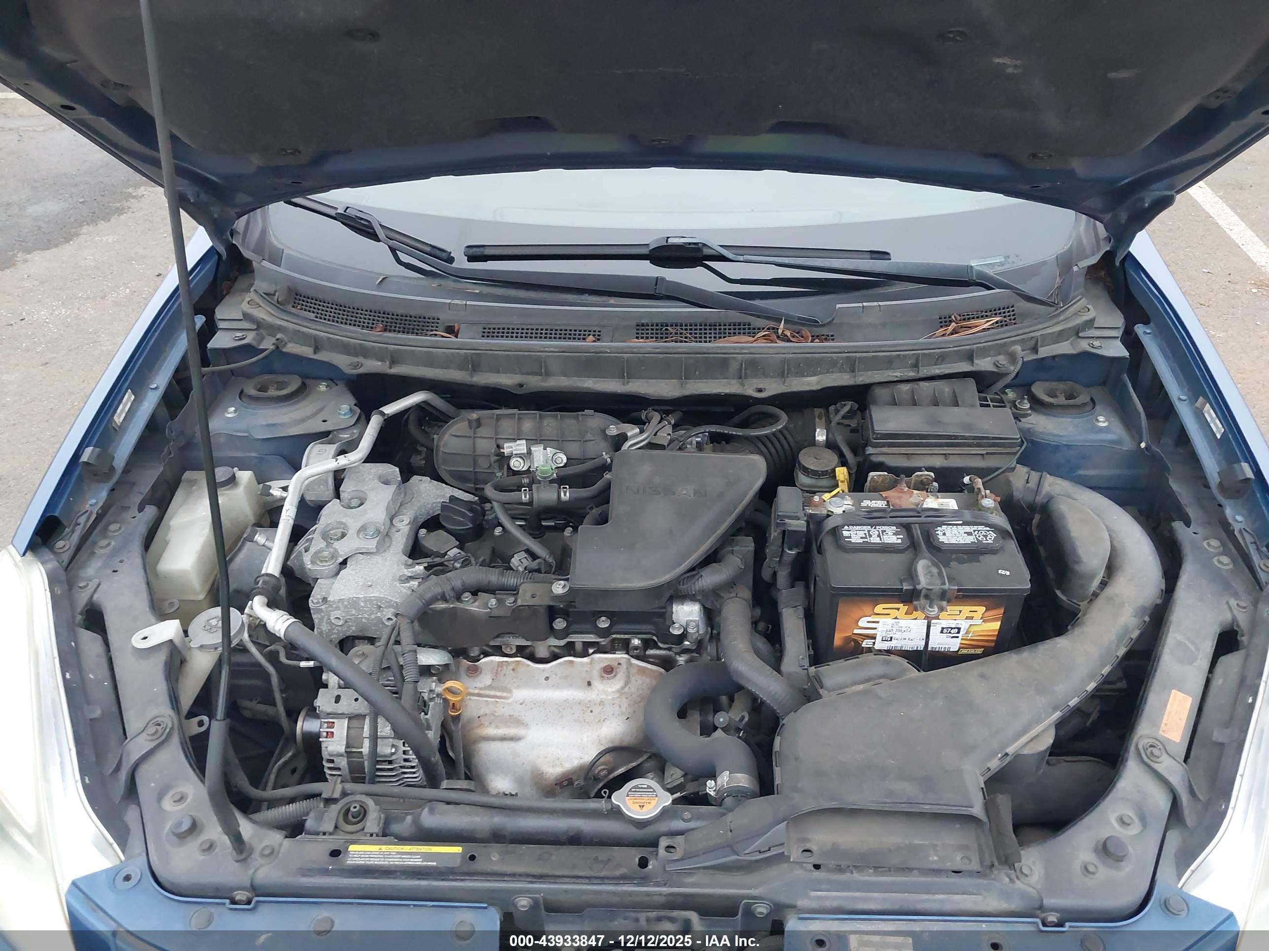 NISSAN ROGUE image 10