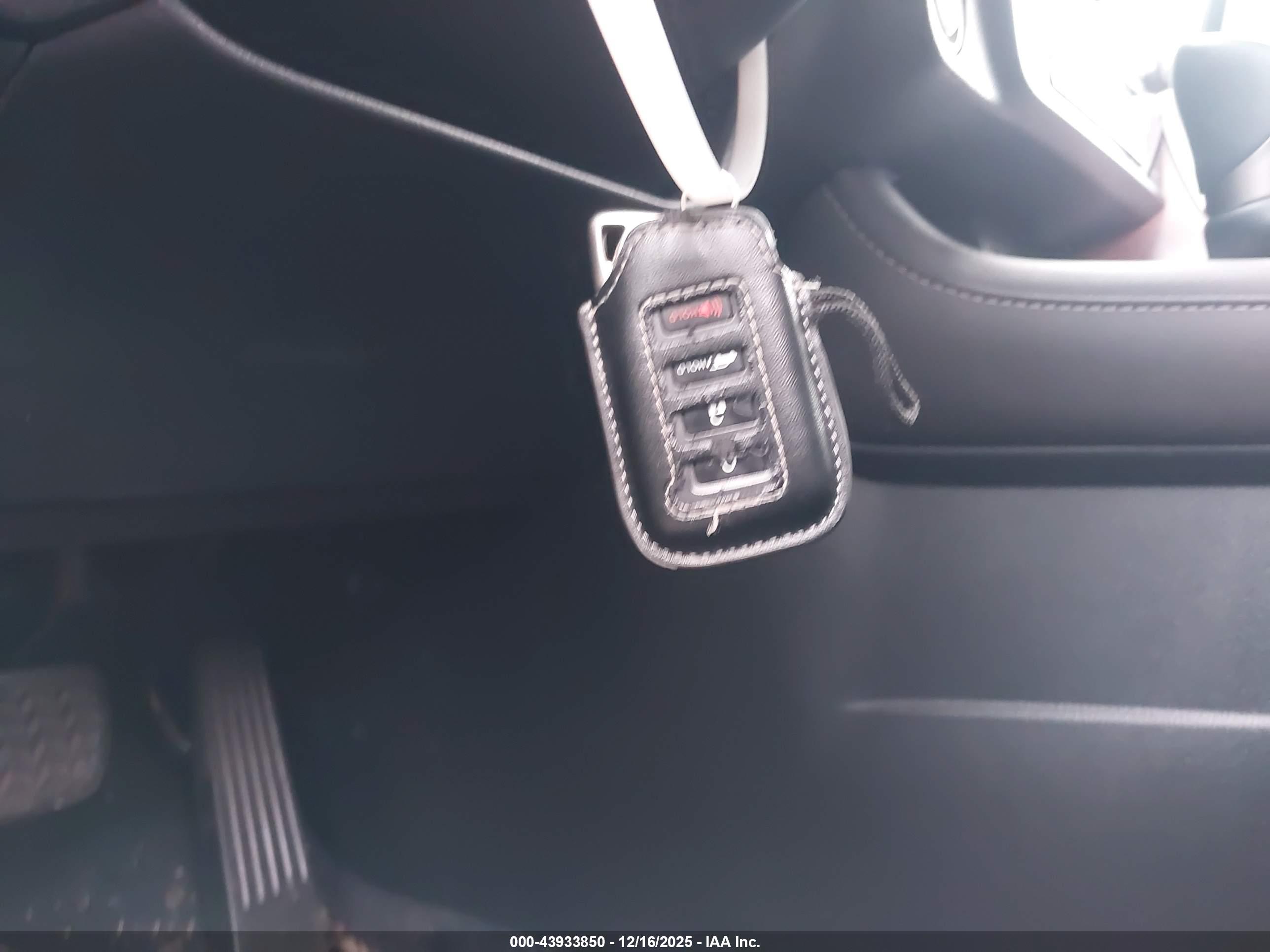 LEXUS RX image 11