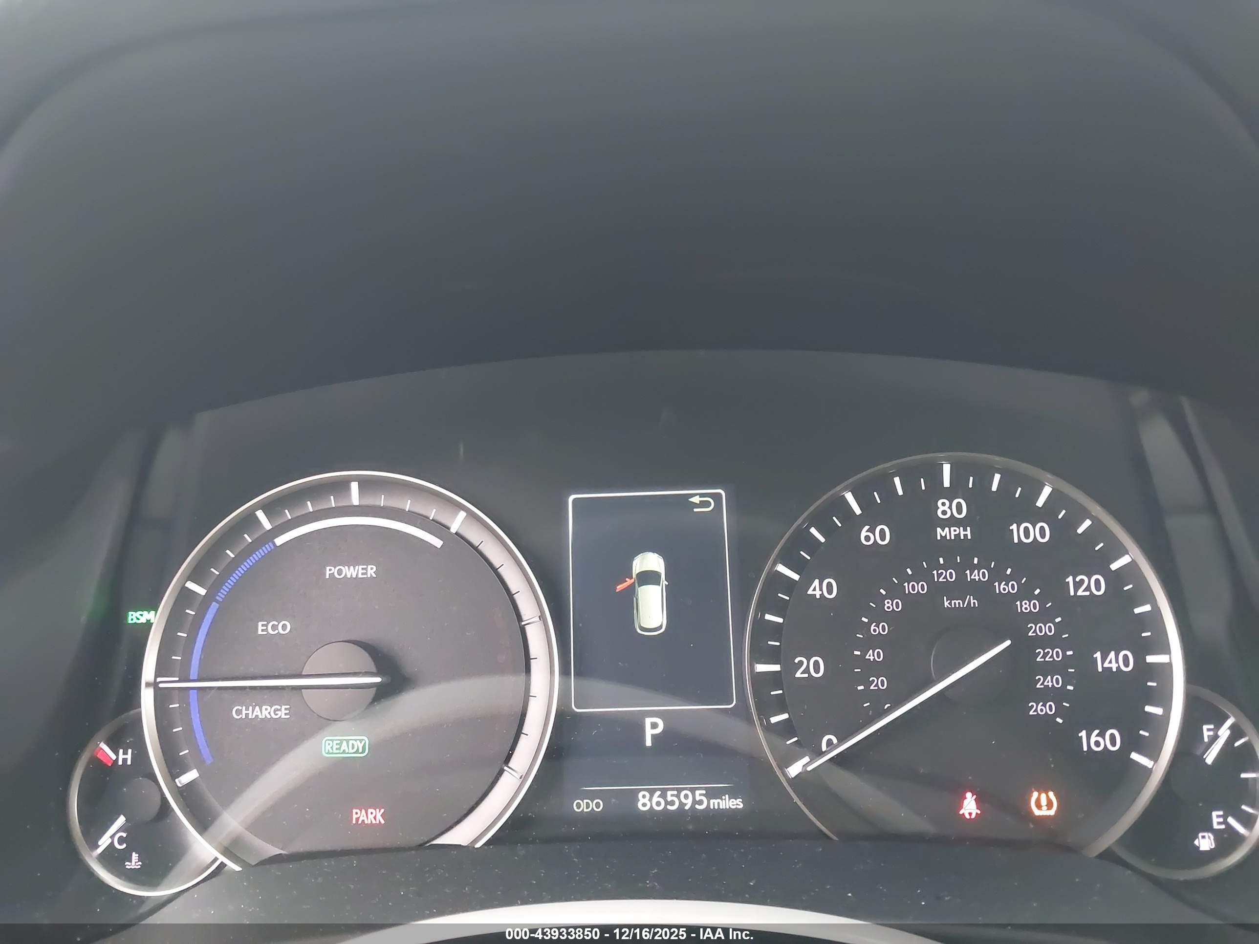 LEXUS RX image 7