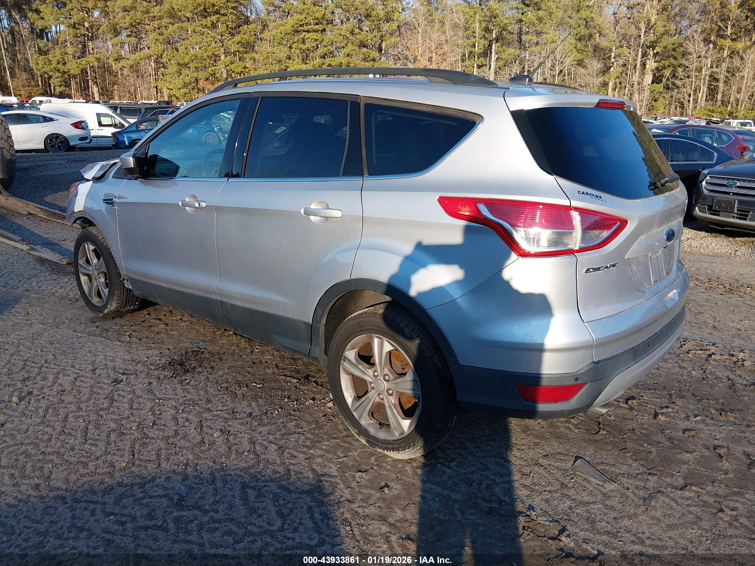 FORD ESCAPE image 3