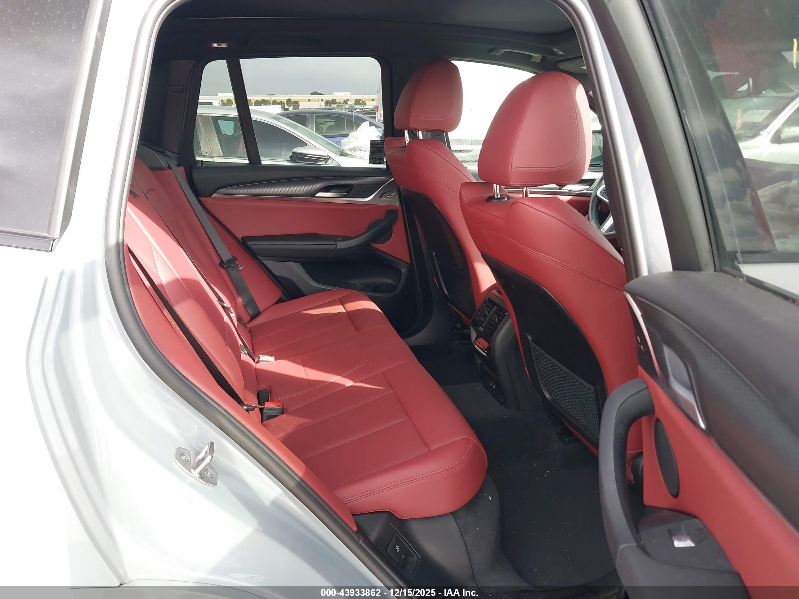 BMW X3 image 8