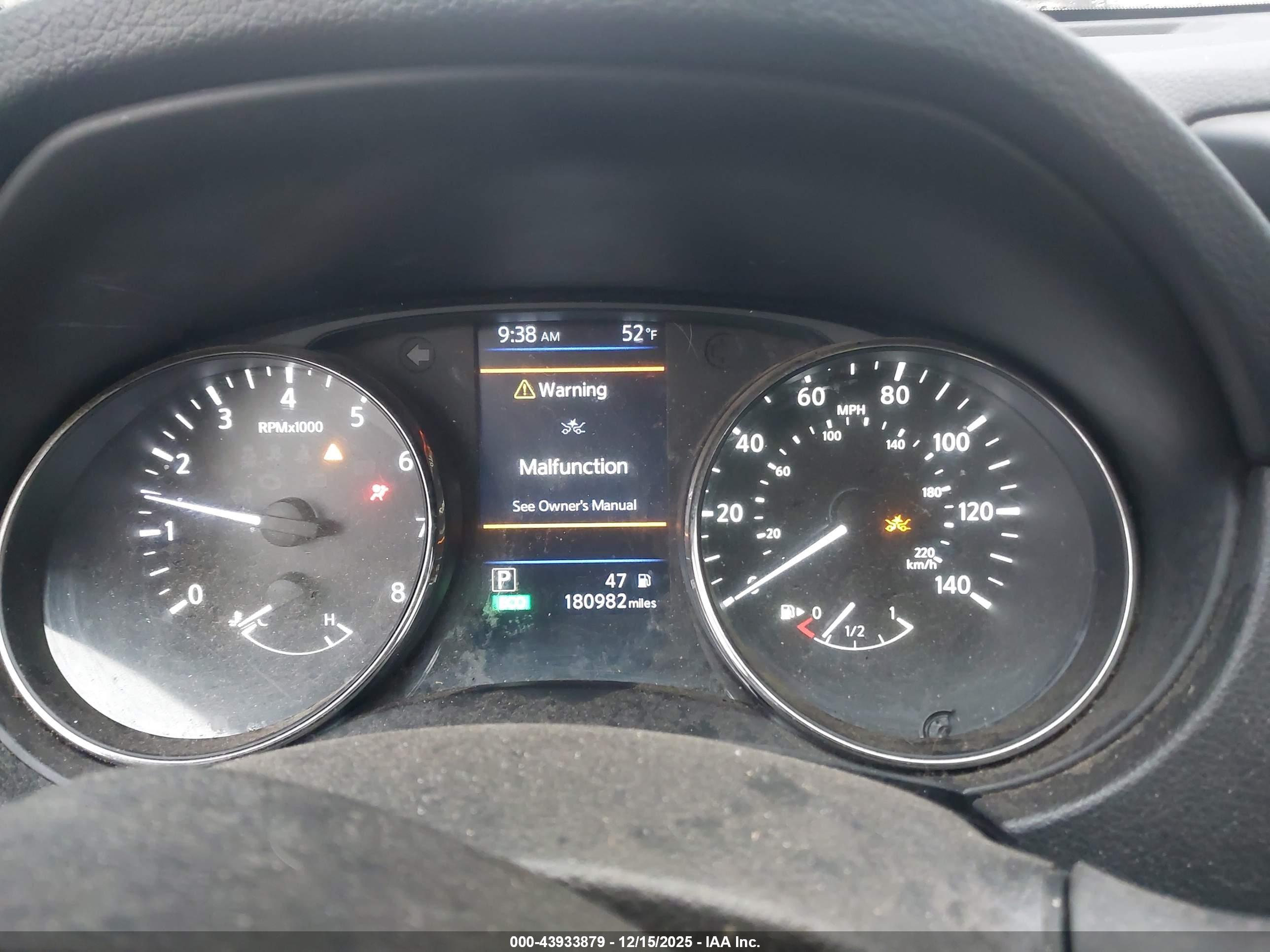 NISSAN ROGUE image 7