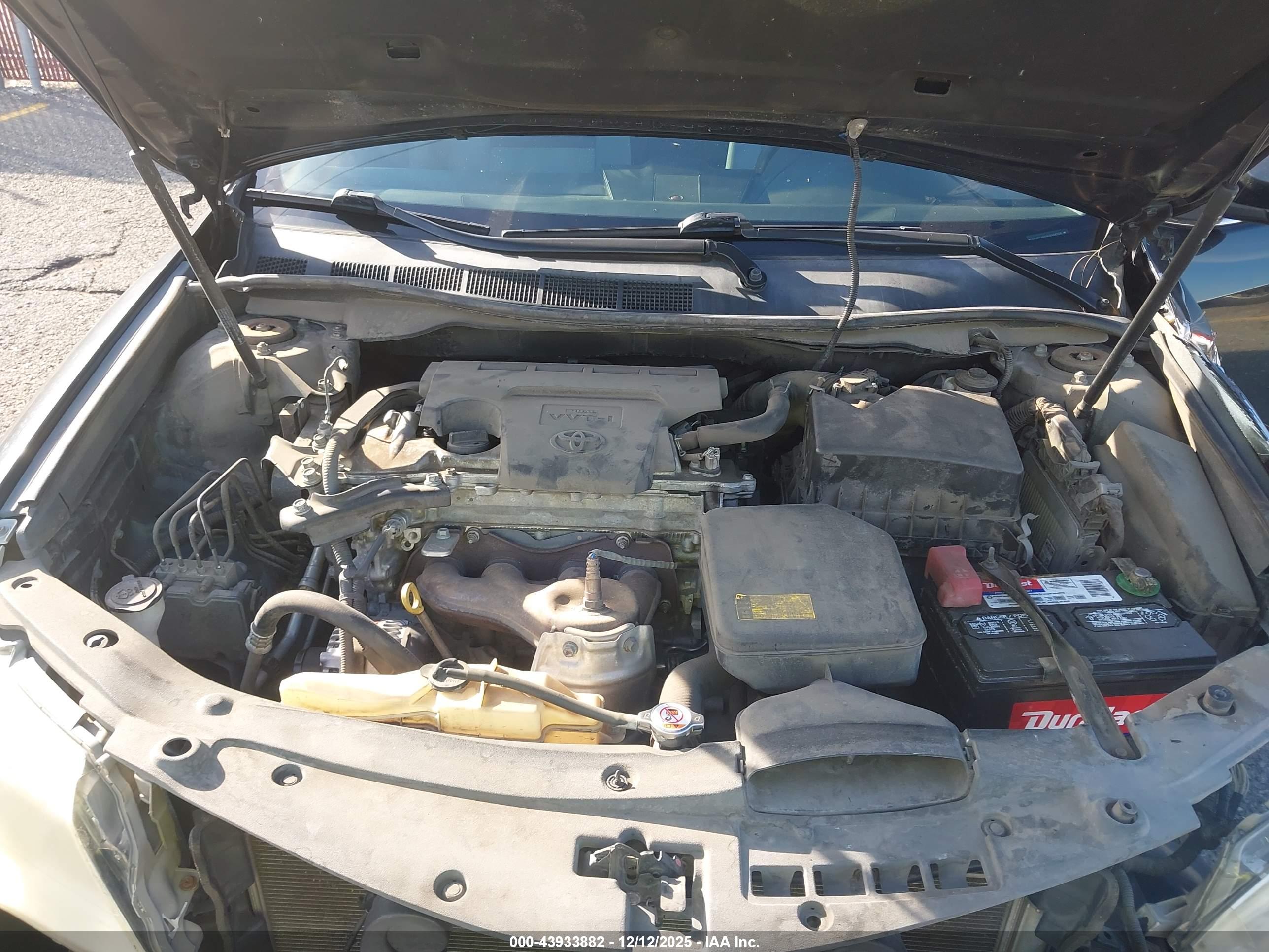 TOYOTA CAMRY image 10