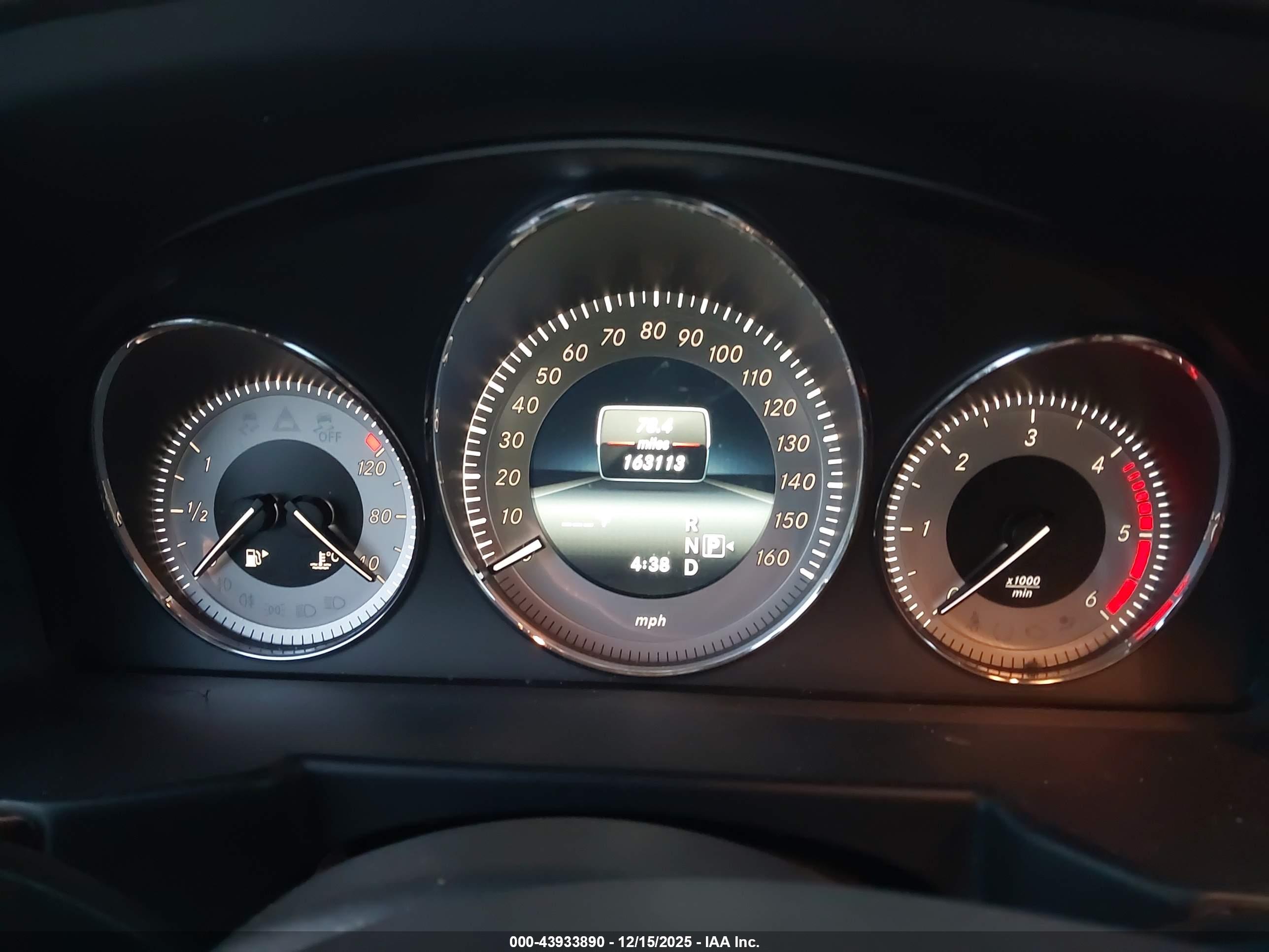 MERCEDES-BENZ GLK image 7