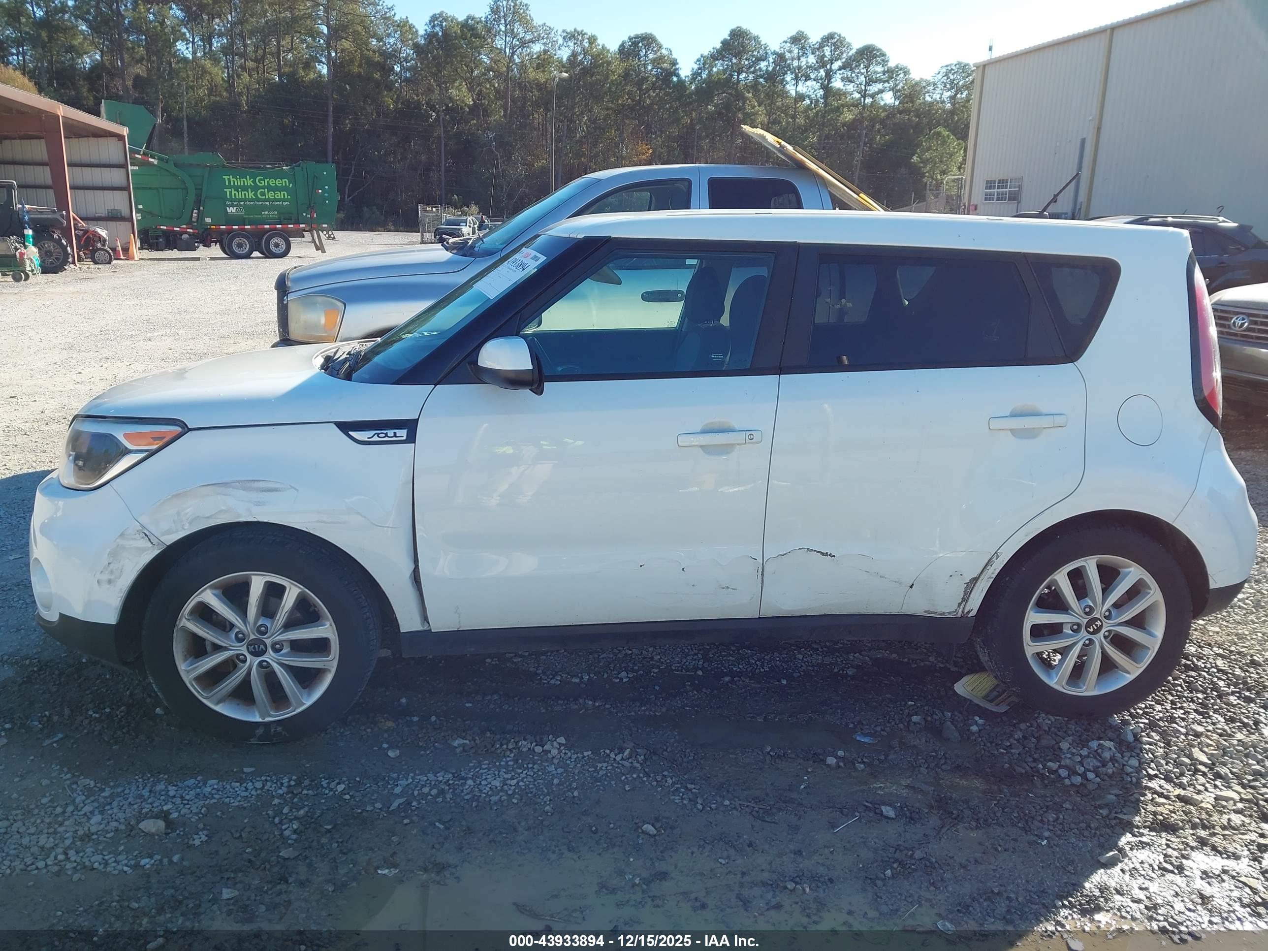 KIA SOUL image 6