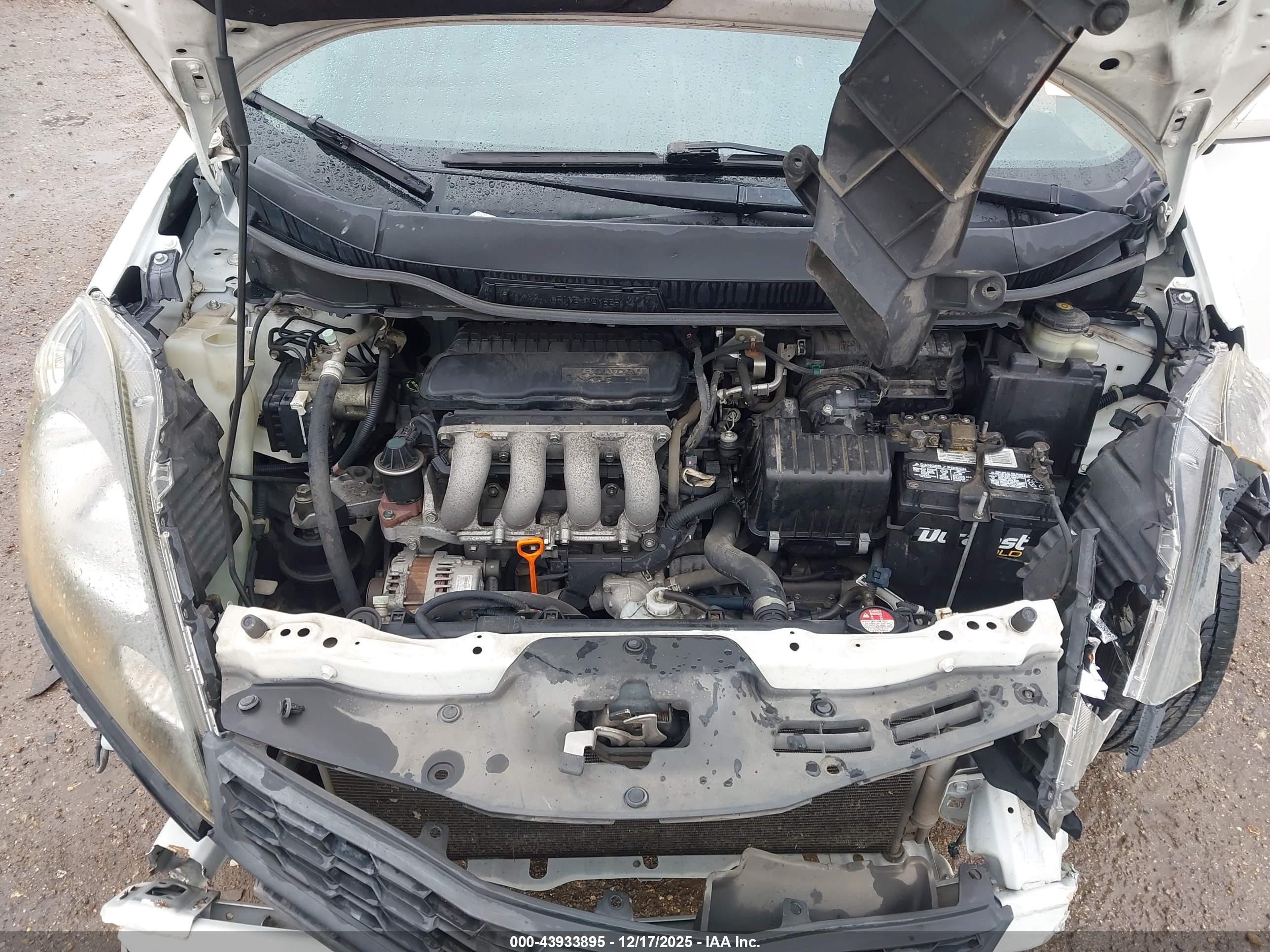 HONDA FIT image 10