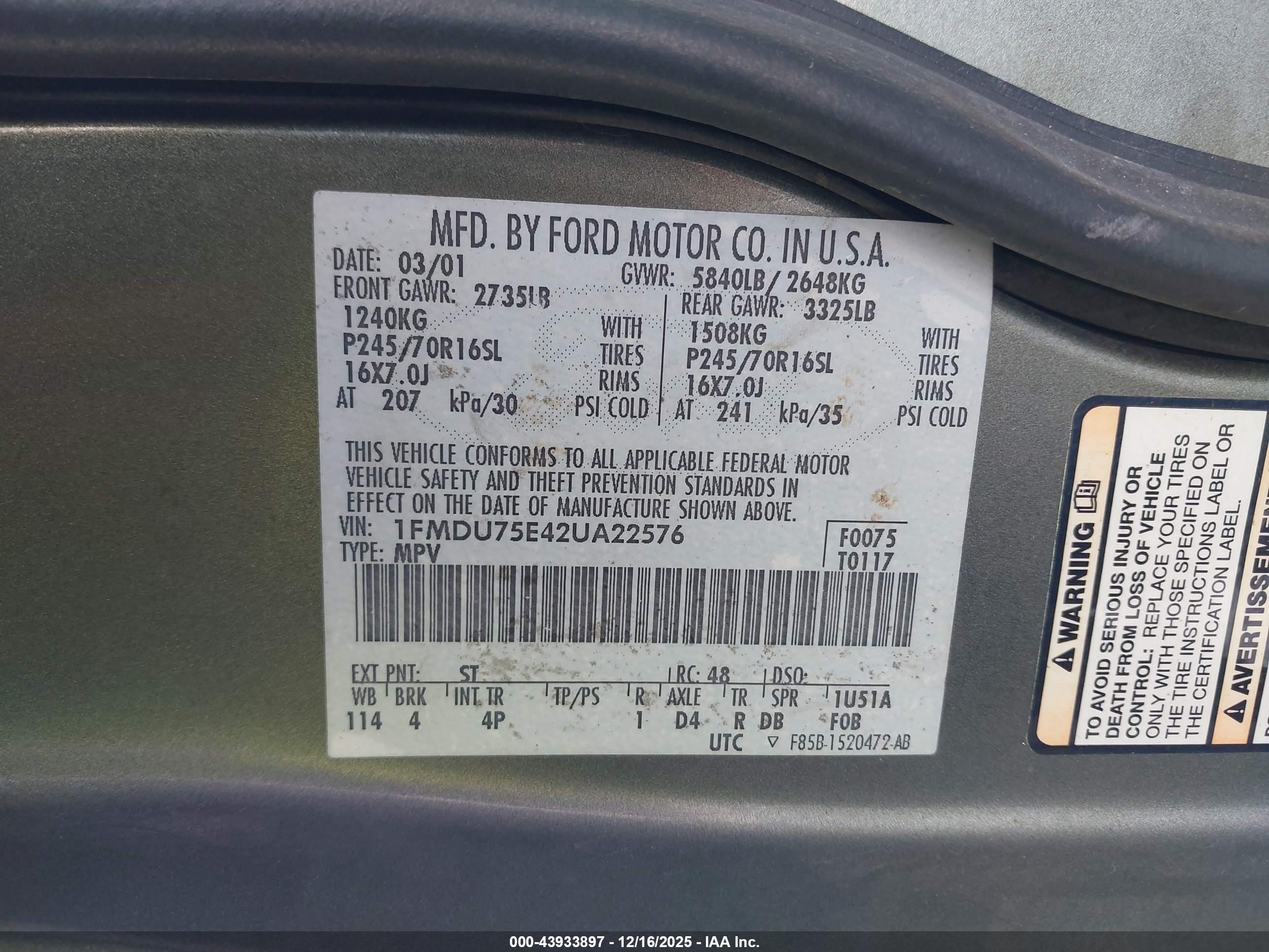 FORD EXPLORER image 9