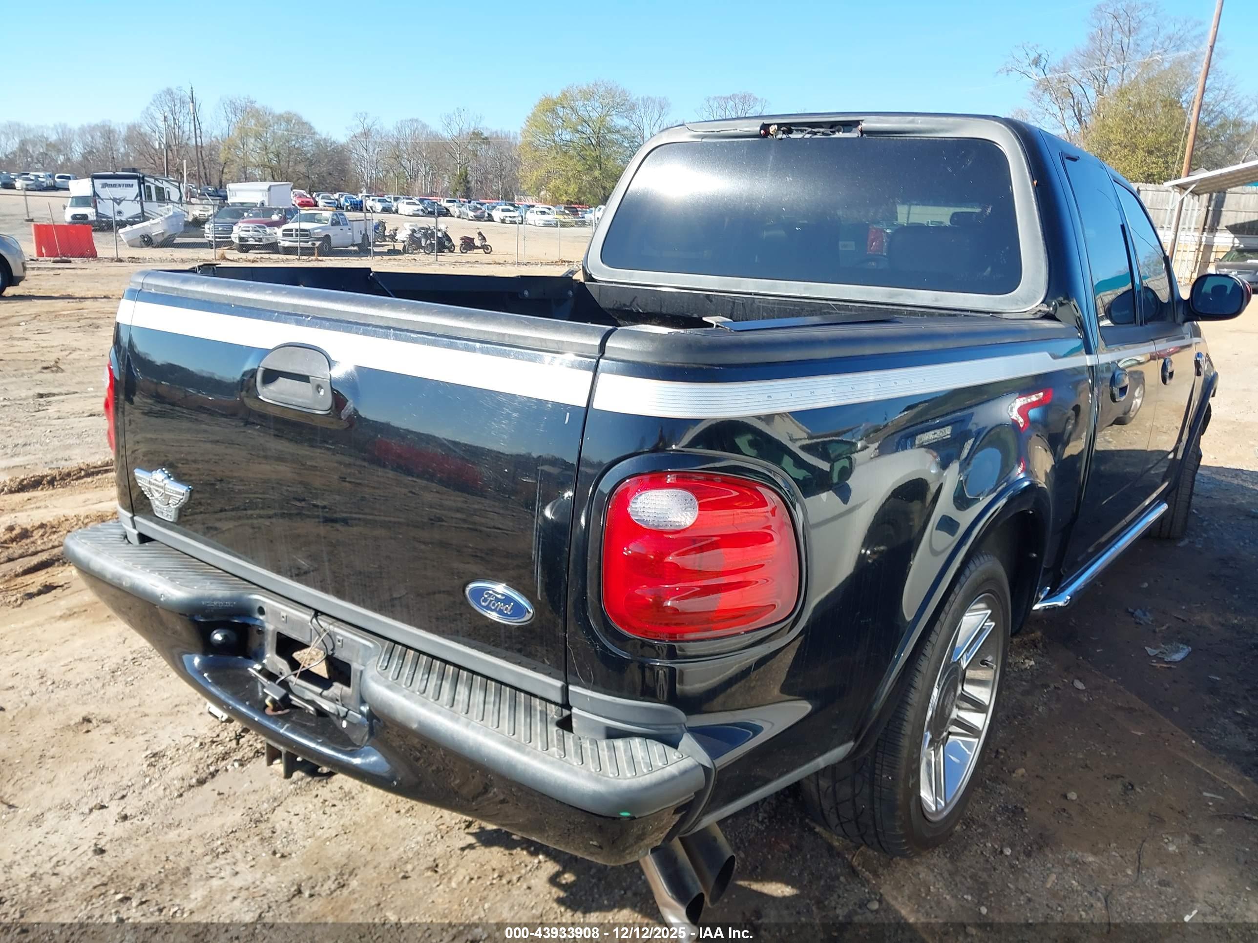 FORD F-150 image 4