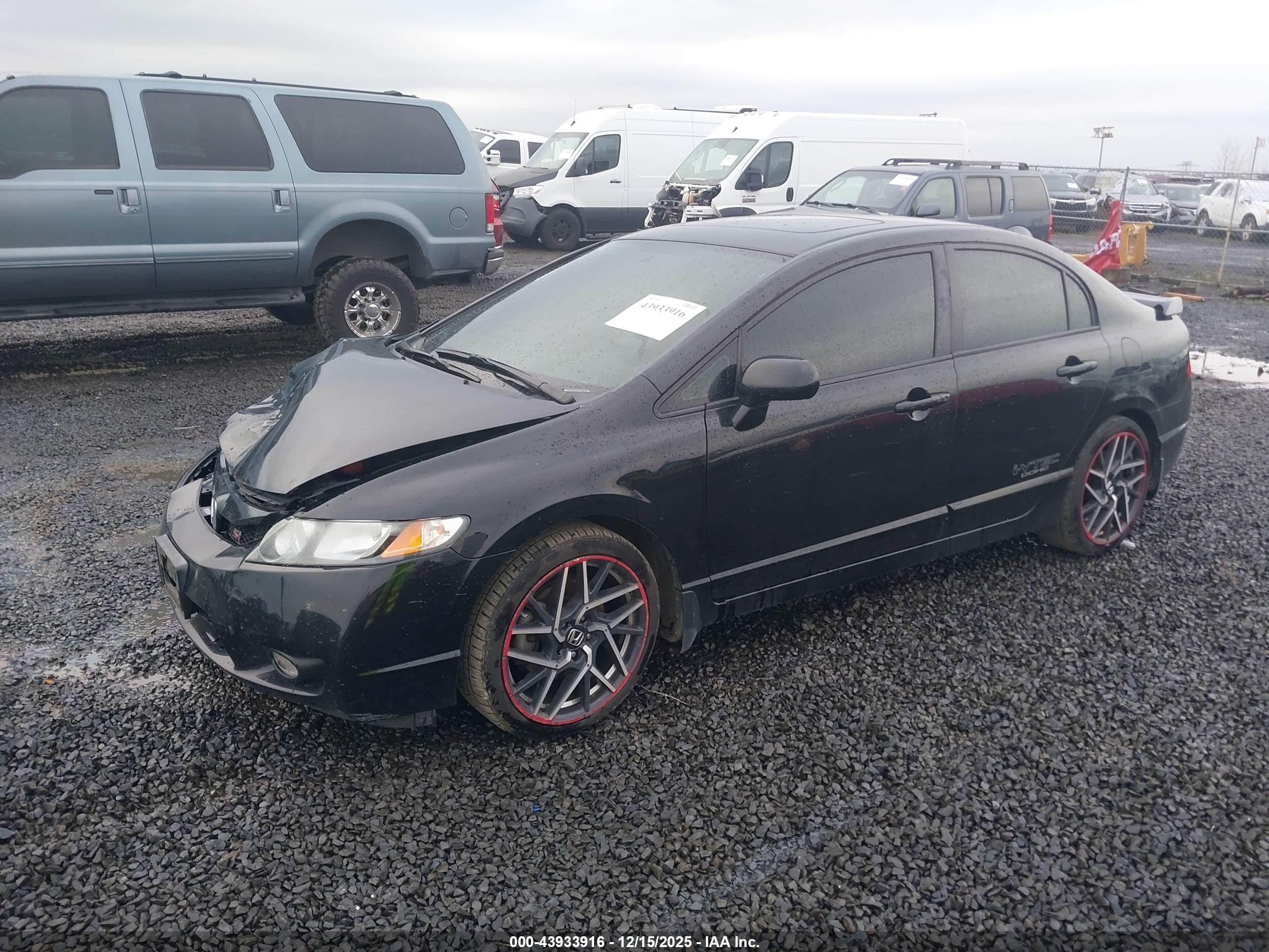HONDA CIVIC image 2