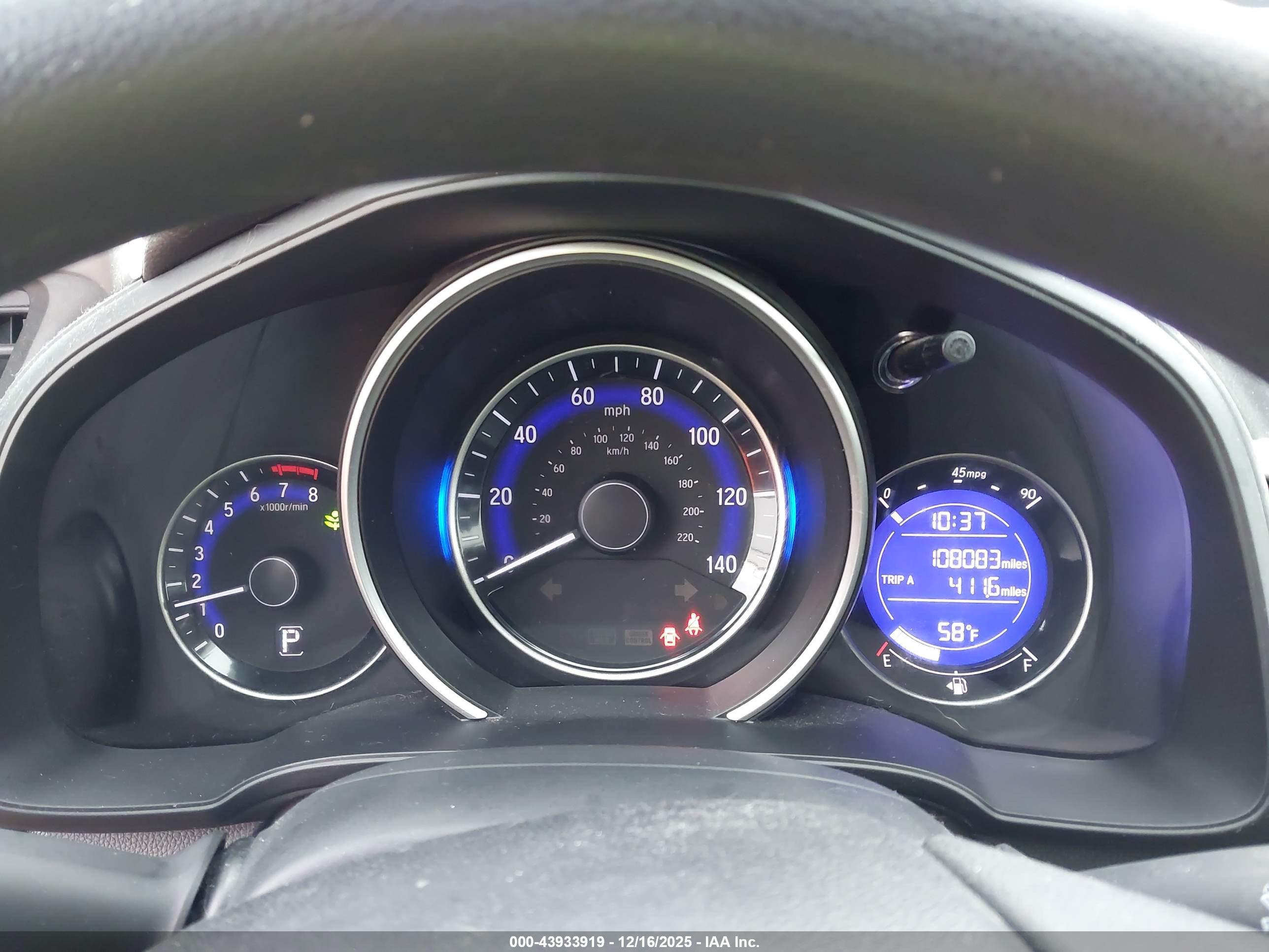 HONDA FIT image 7