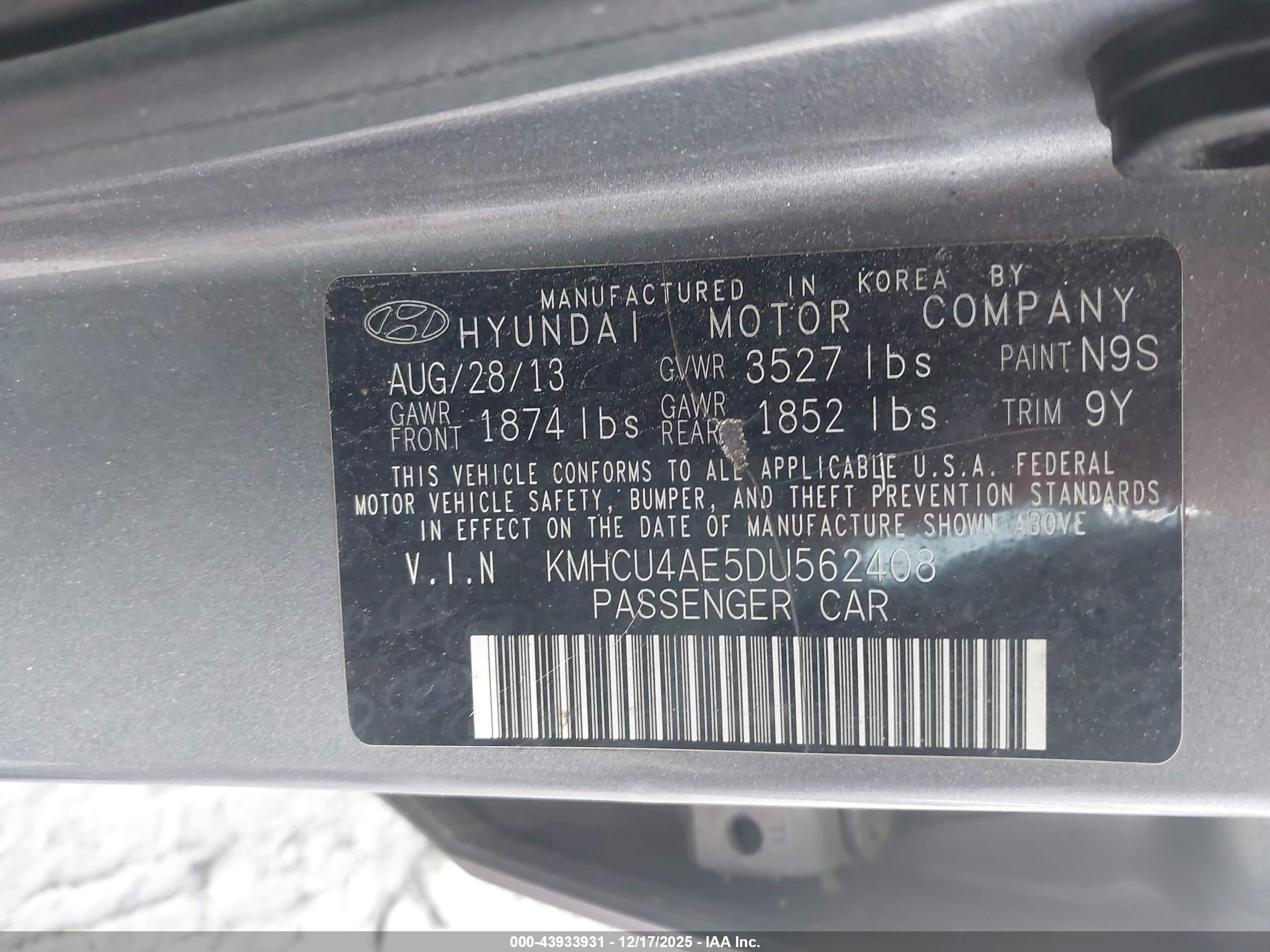 HYUNDAI ACCENT image 9