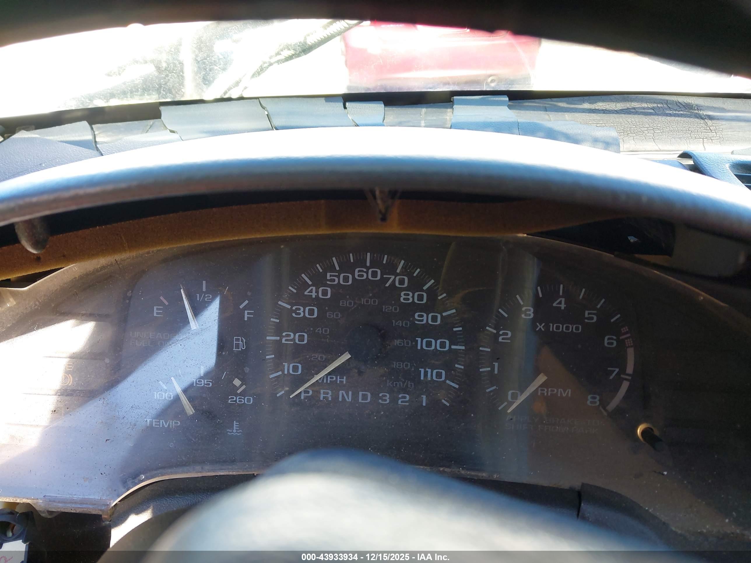 CHEVROLET CAVALIER image 7