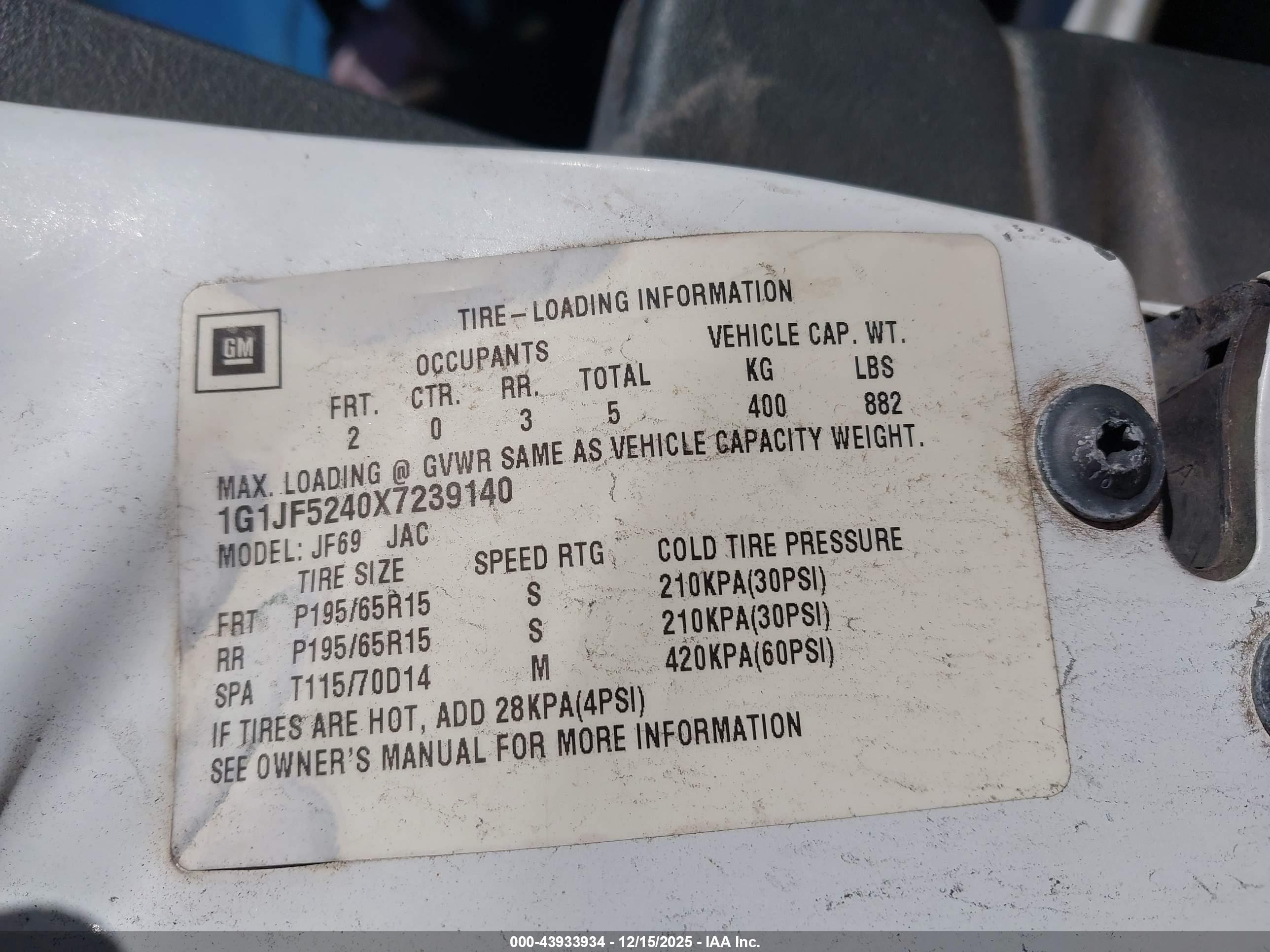 CHEVROLET CAVALIER image 9