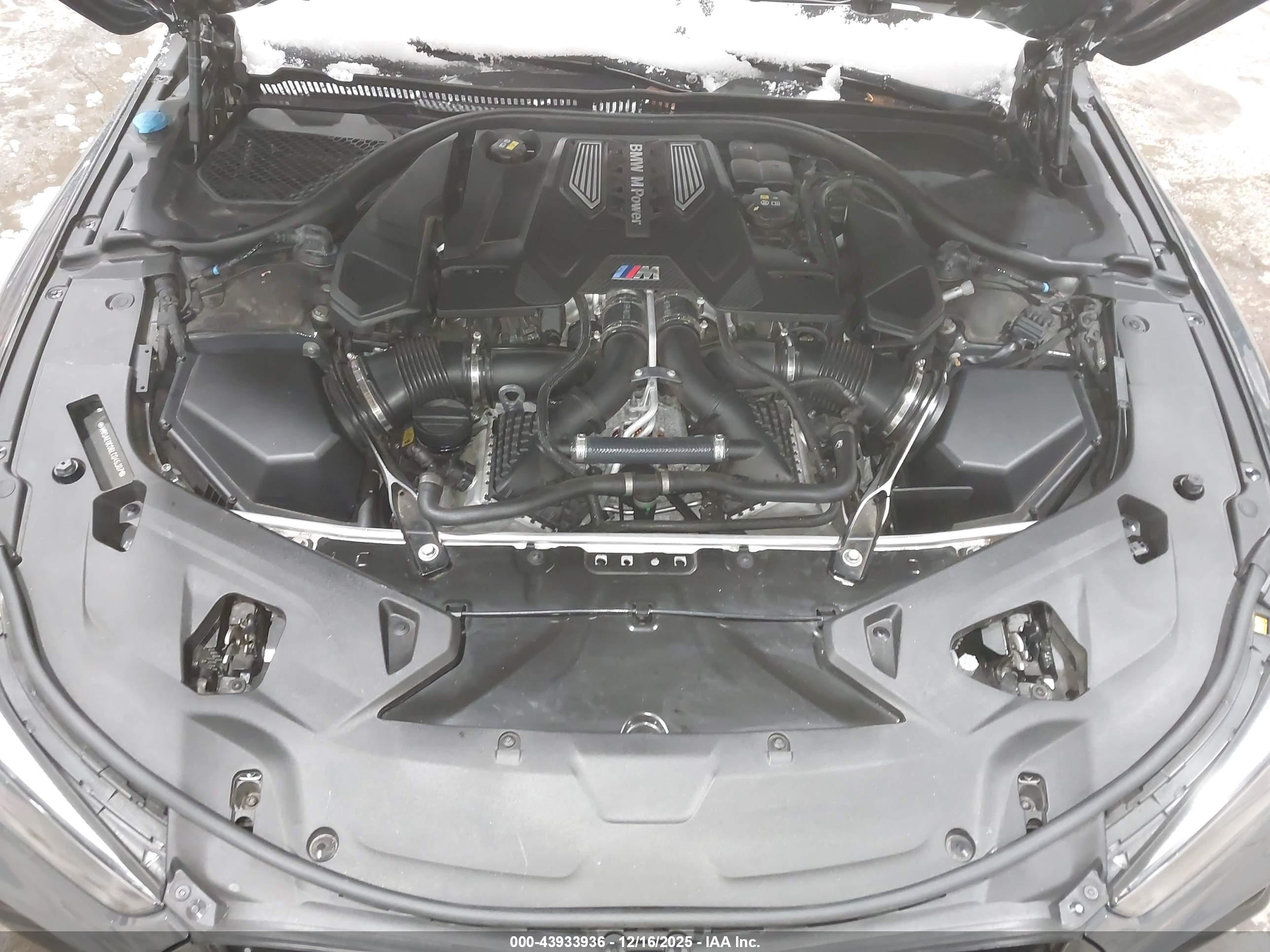 BMW M8 image 10