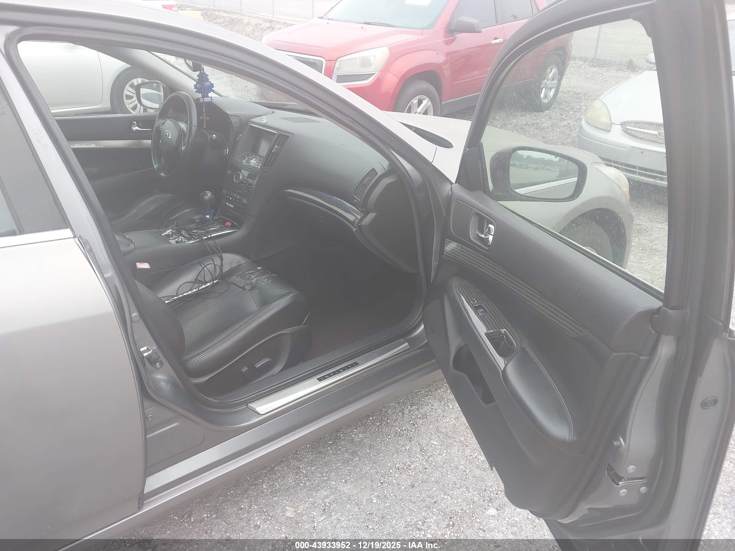 INFINITI G37X image 5