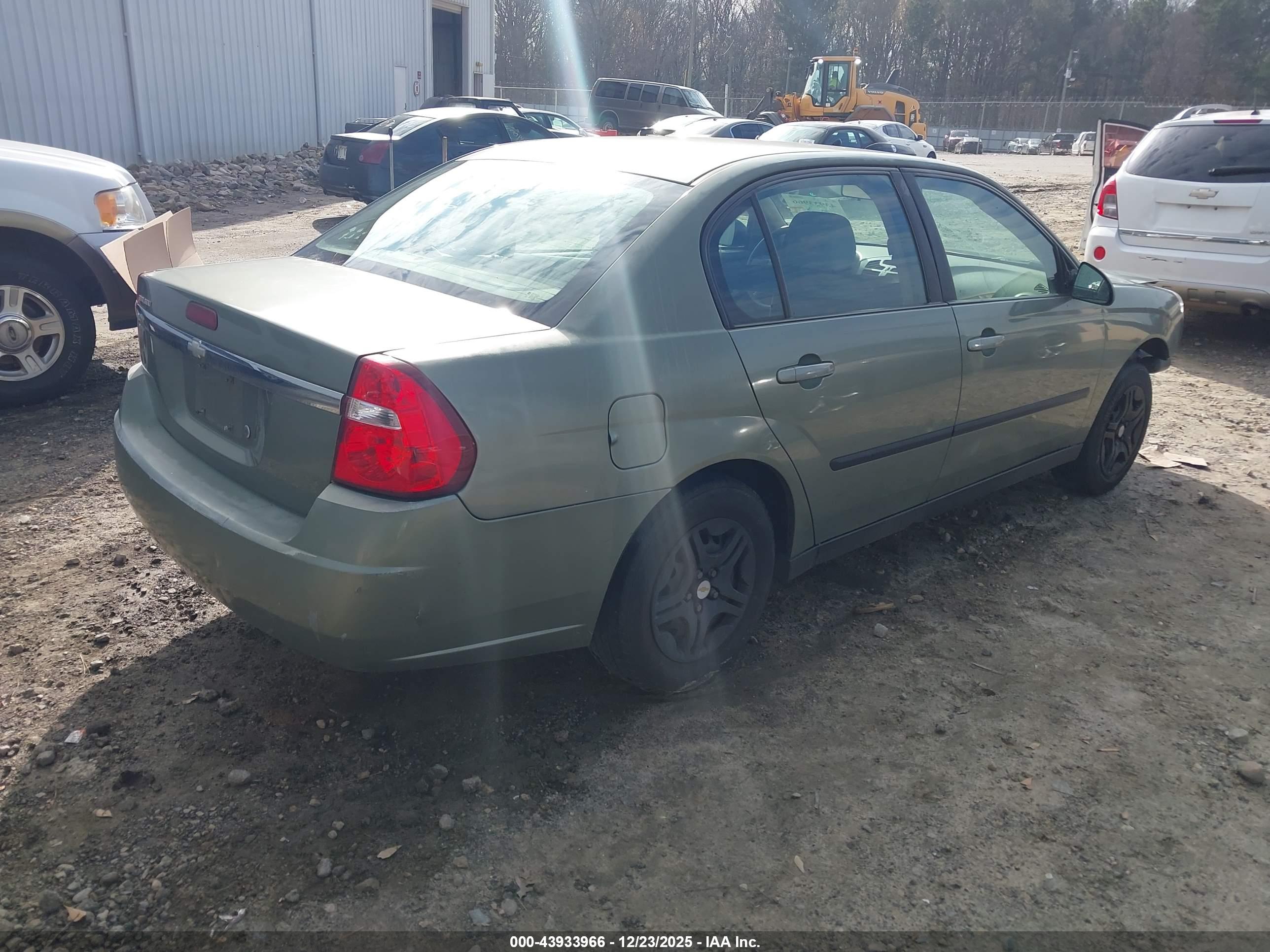 CHEVROLET MALIBU image 4