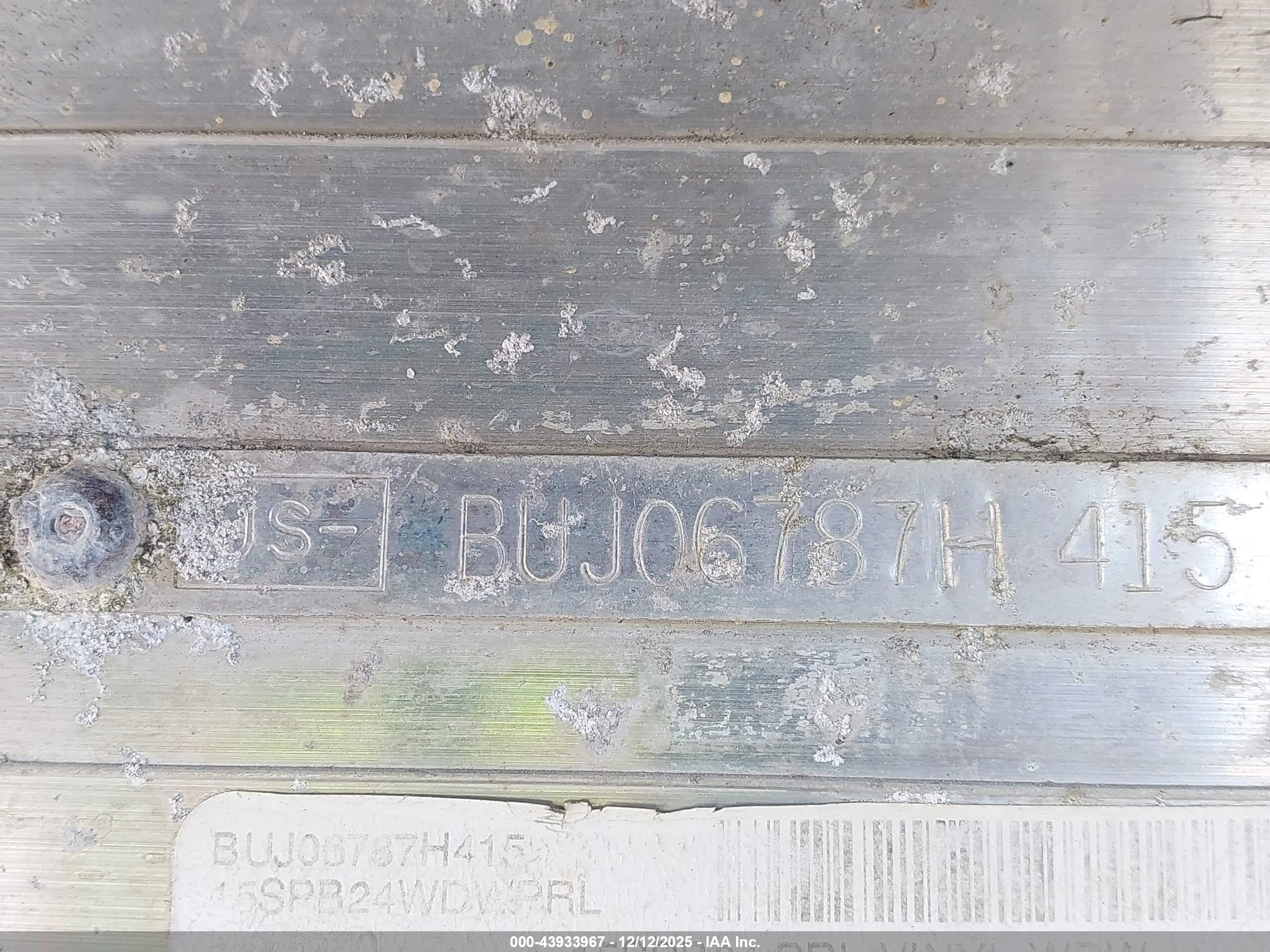 TRACKER MARINE image 9