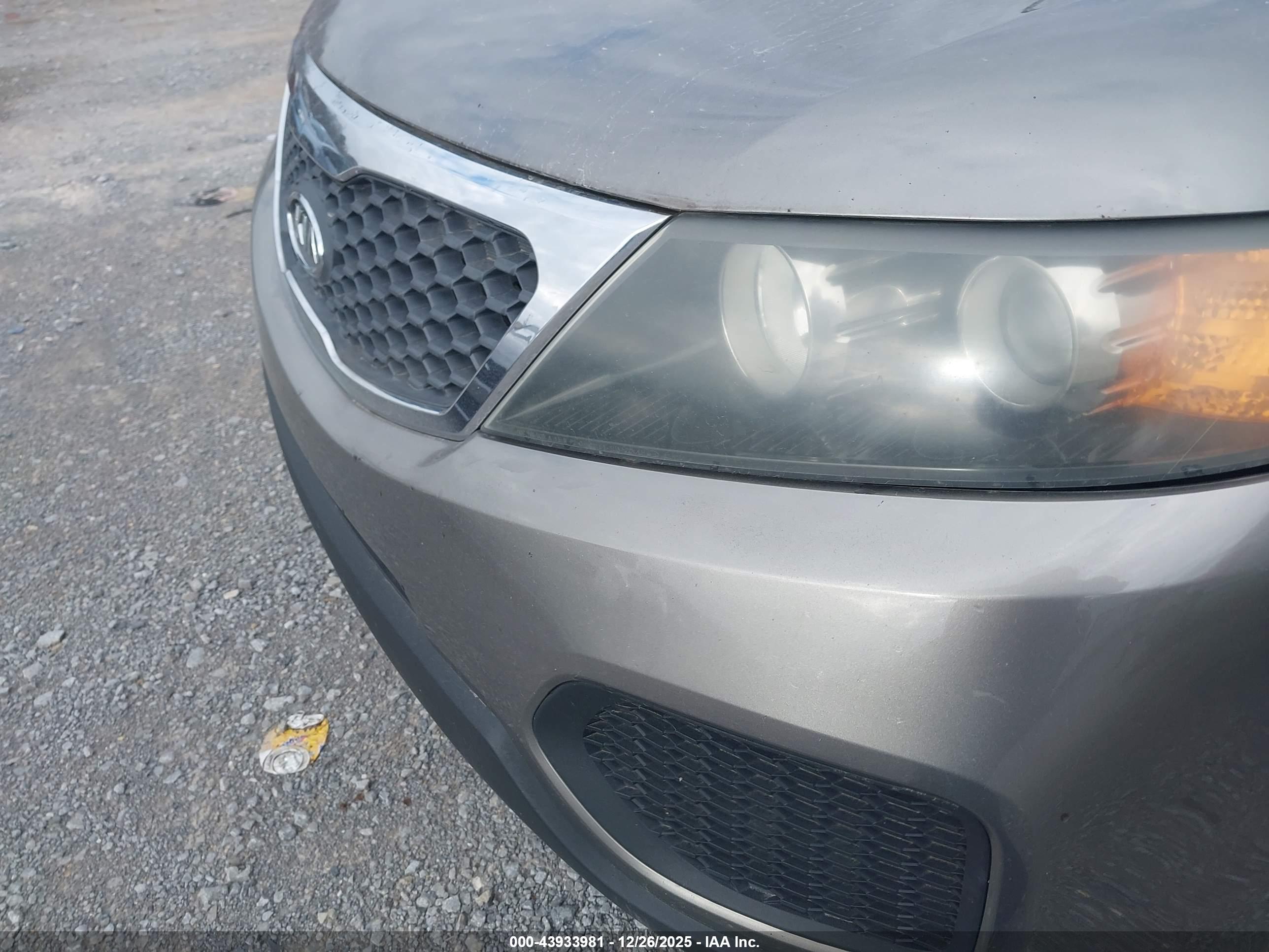 KIA SORENTO image 10
