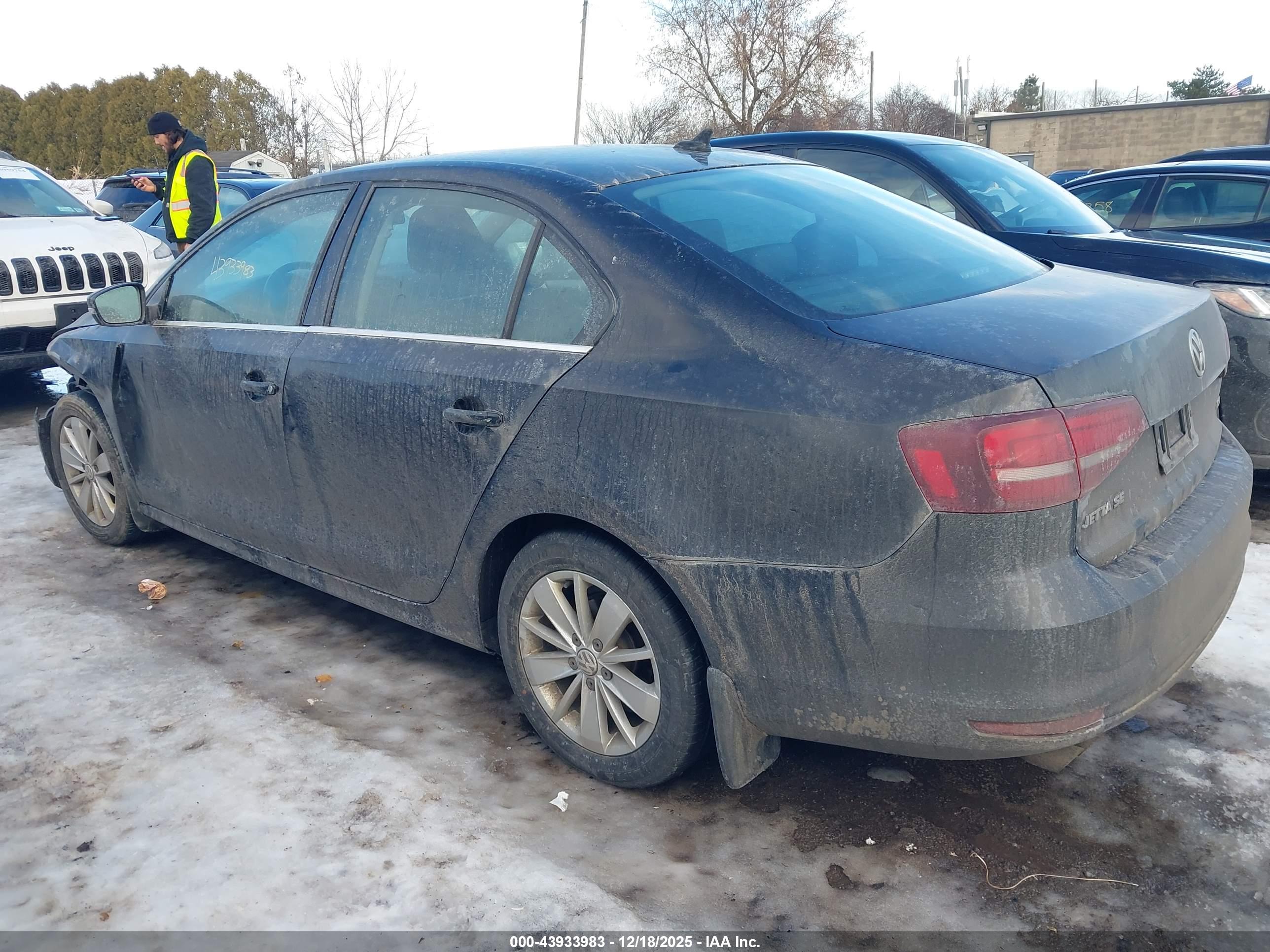VOLKSWAGEN JETTA image 3