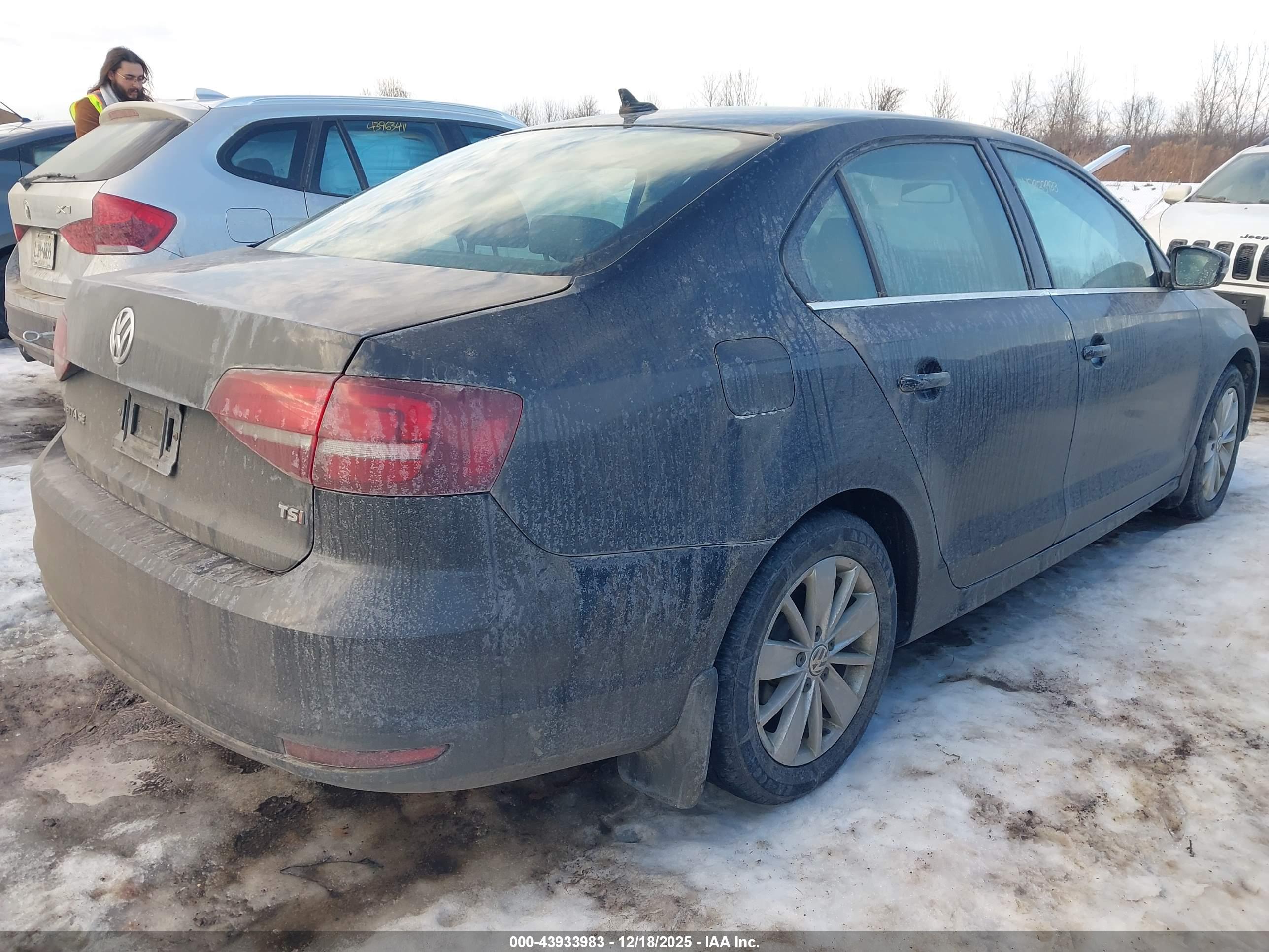 VOLKSWAGEN JETTA image 4
