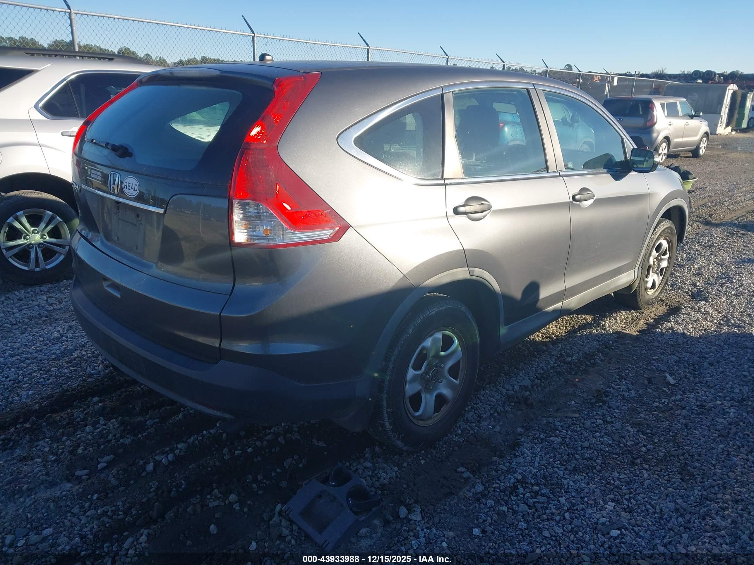 HONDA CR-V image 4