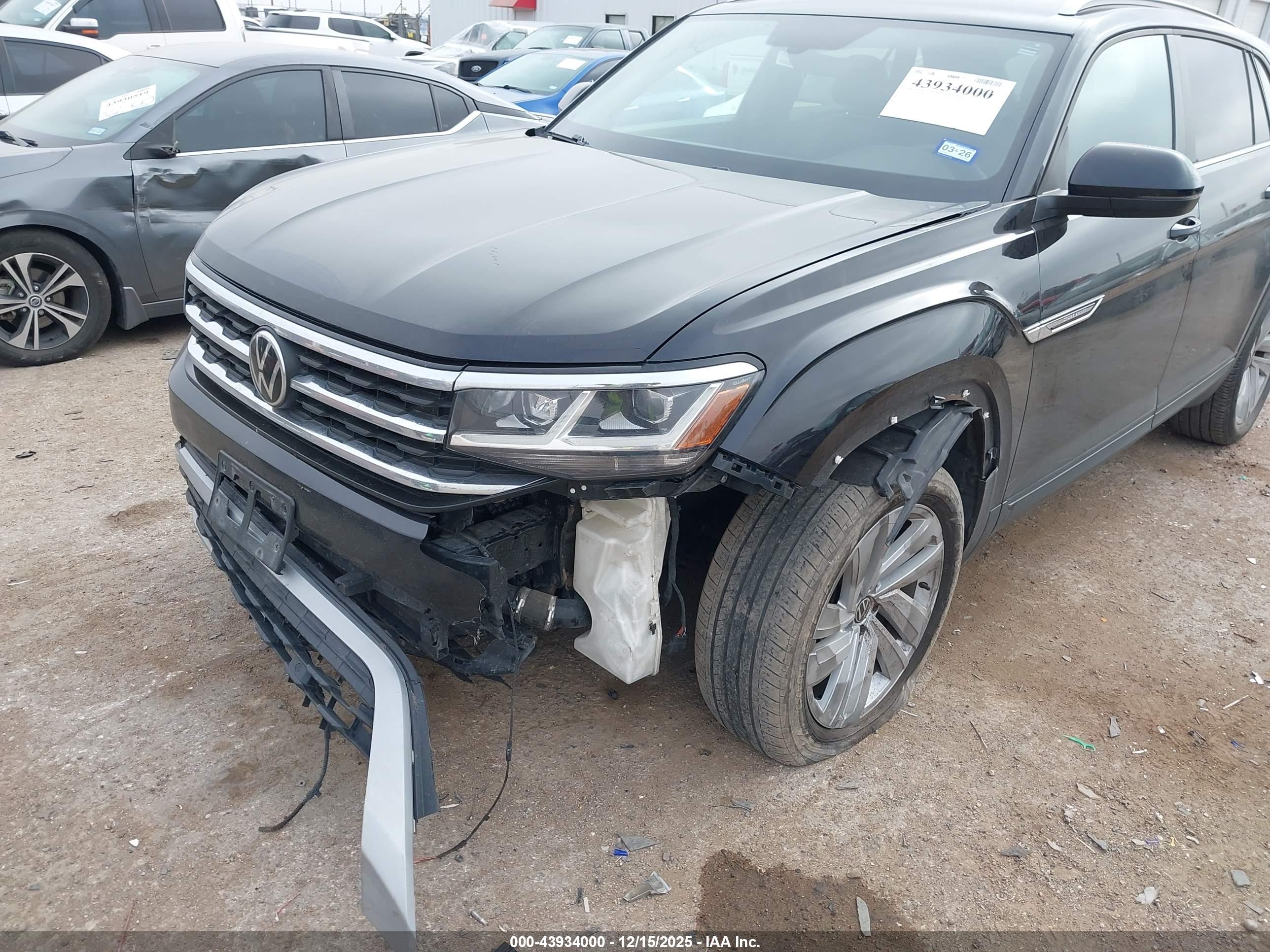 VOLKSWAGEN ATLAS image 6